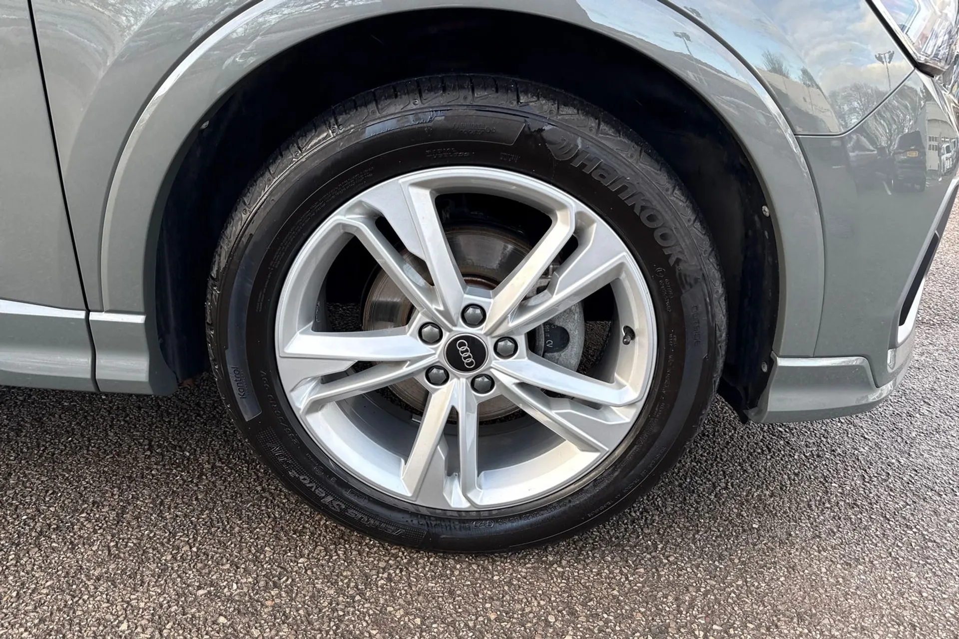 DE72MLV Audi Q3 S line 35 TFSI 150 PS S tronic in stock at Crewe Audi