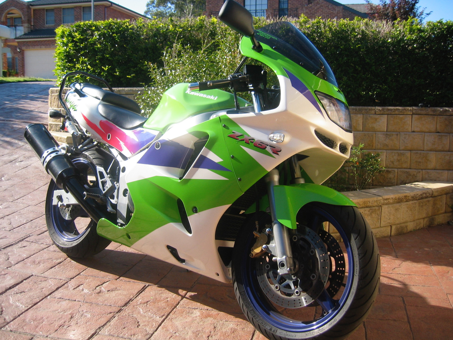 1995 Kawasaki 599cc ZX-6R (ZX600) NINJA - ianthomo - Shannons Club