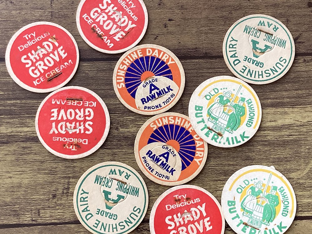 教室で牛乳瓶蓋は、パッチ（メンコ）に変身昭和玩具Vol.4｜matsuozukan