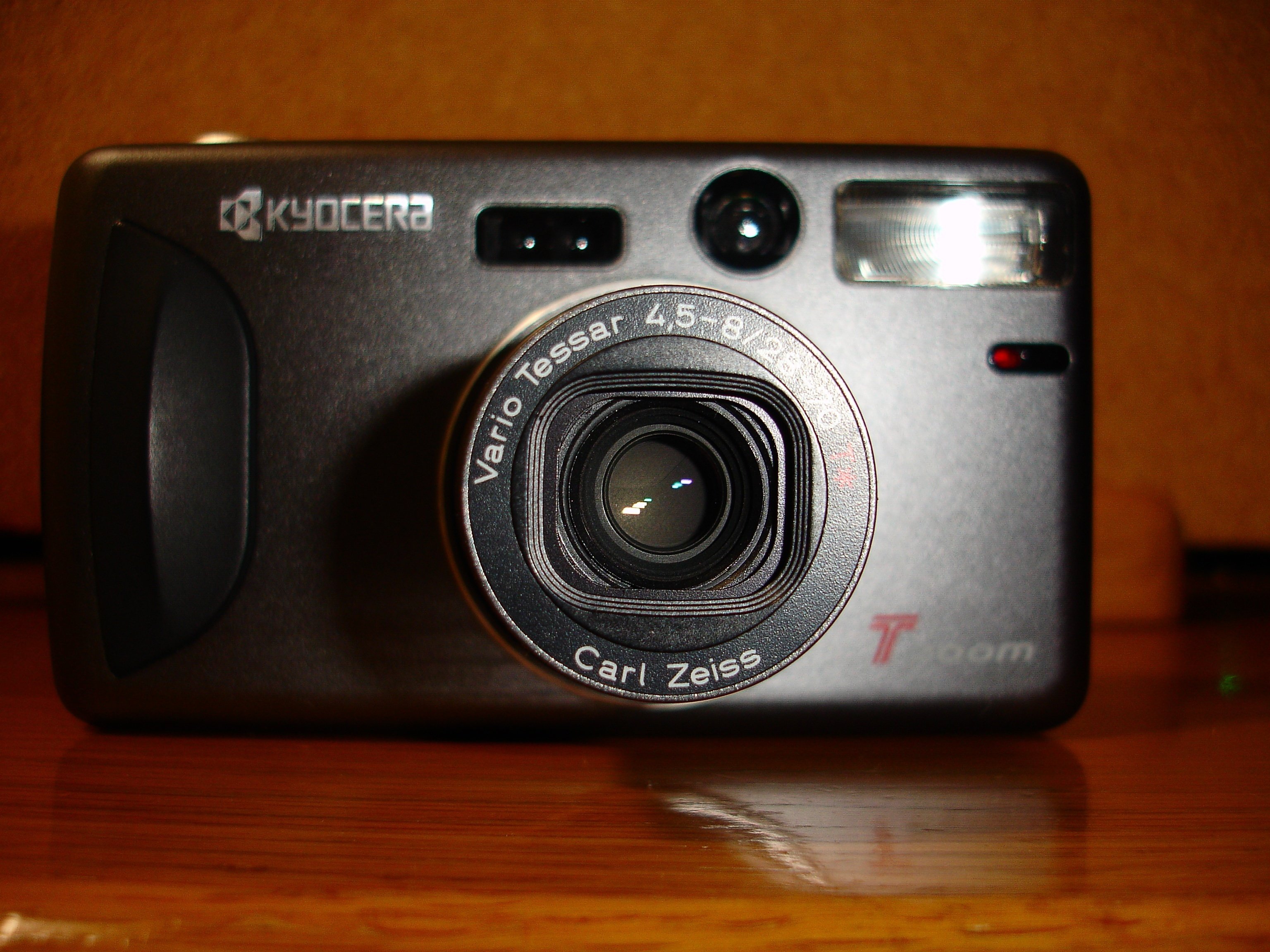 悲哀の名（迷）機 京セラ T zoom｜Kosei