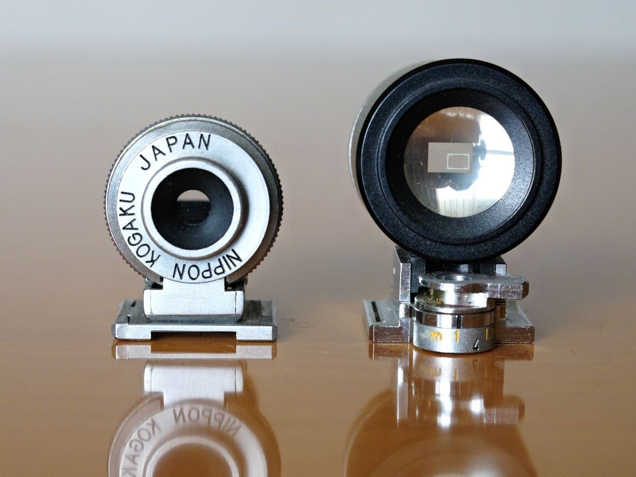 Leicaライカ外付けビューファインダー 5cm と特殊ファインダーと謎