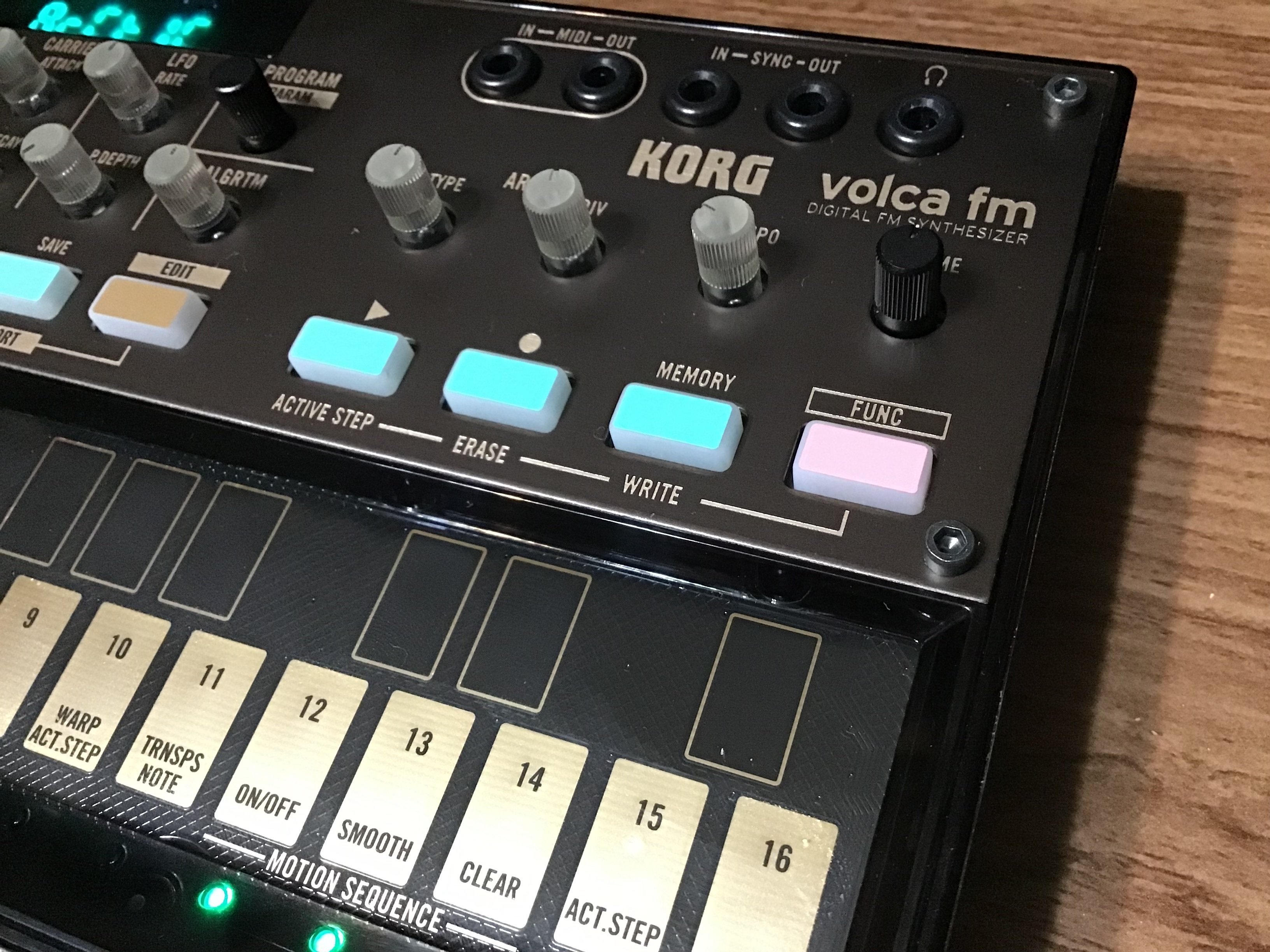 作曲＆宅REC☆TIPS秋編4〜超コンパクト・シンセ「KORG Volca fm2