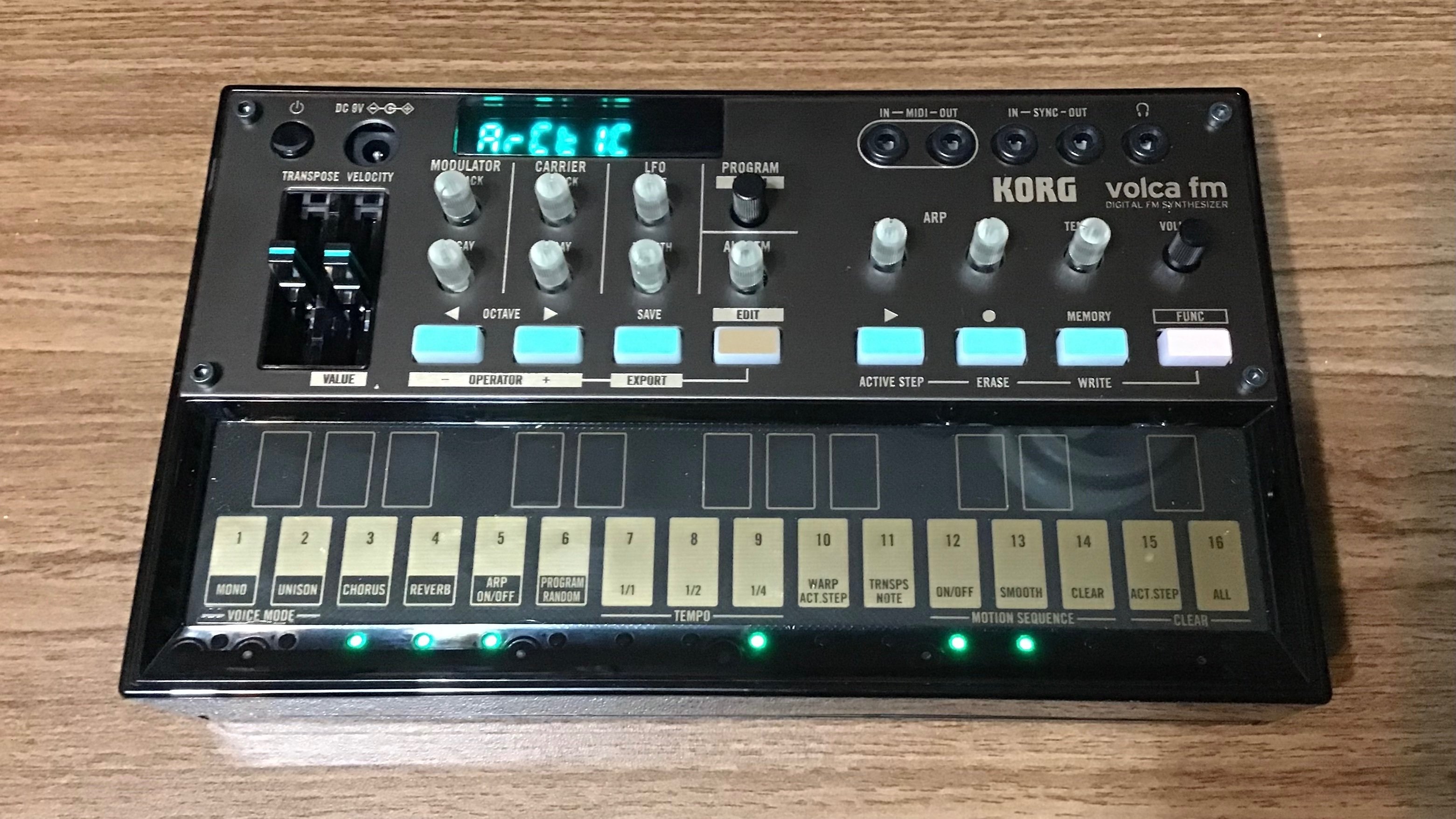 作曲＆宅REC☆TIPS秋編4〜超コンパクト・シンセ「KORG Volca fm2