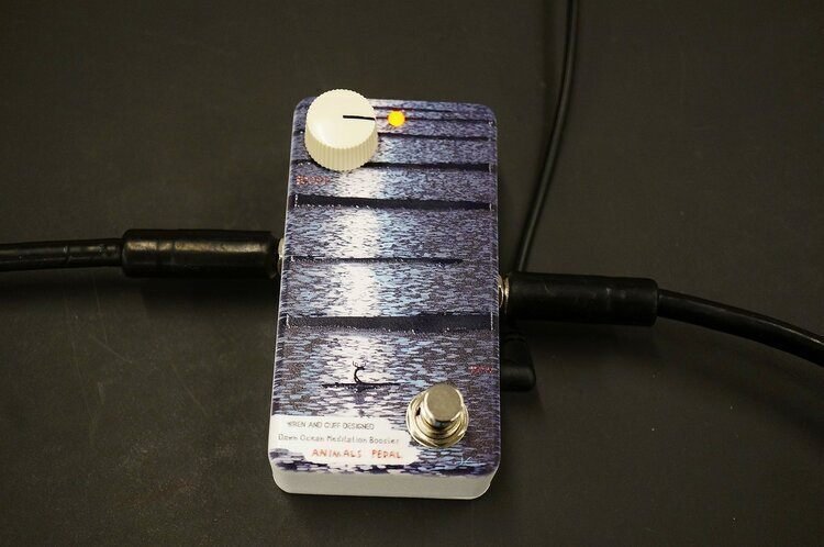 レナンドカフ設計のクラシカルなブースター！Animals Pedal Dawn Ocean