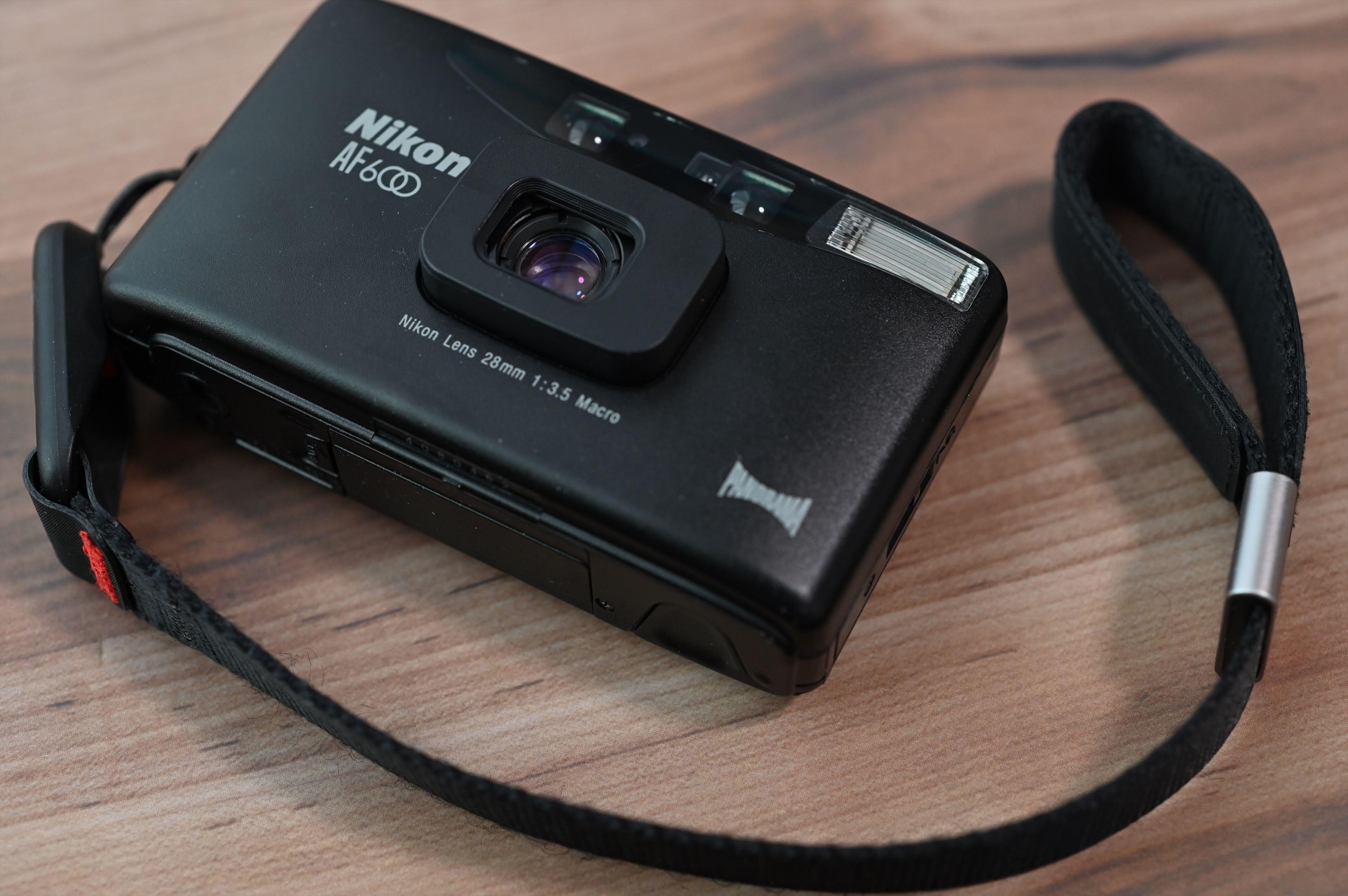 ニコンミニ】Nikon AF600｜pepepe