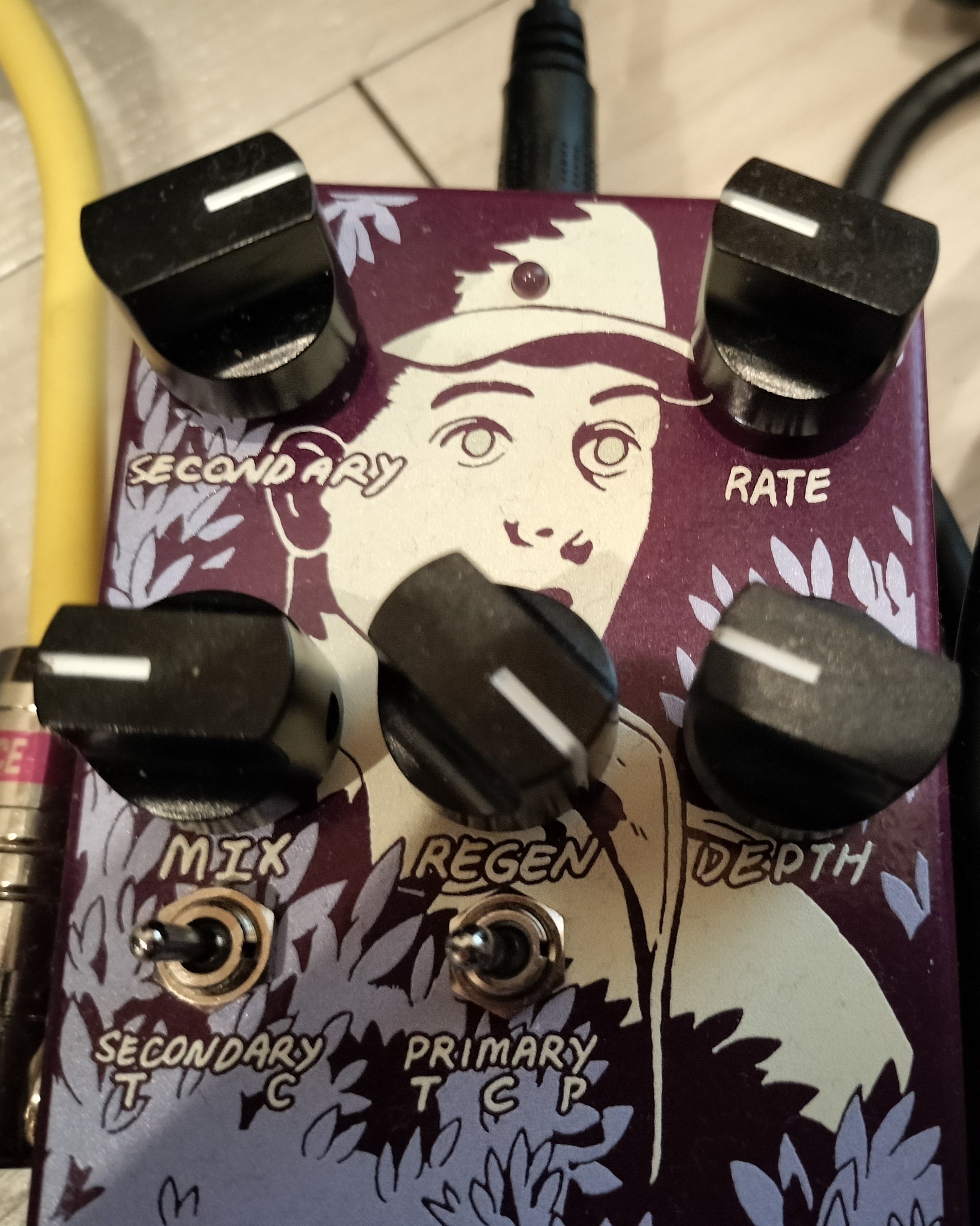 深淵は揺れている。Old Blood Noise Endeavors Visitorレビュー