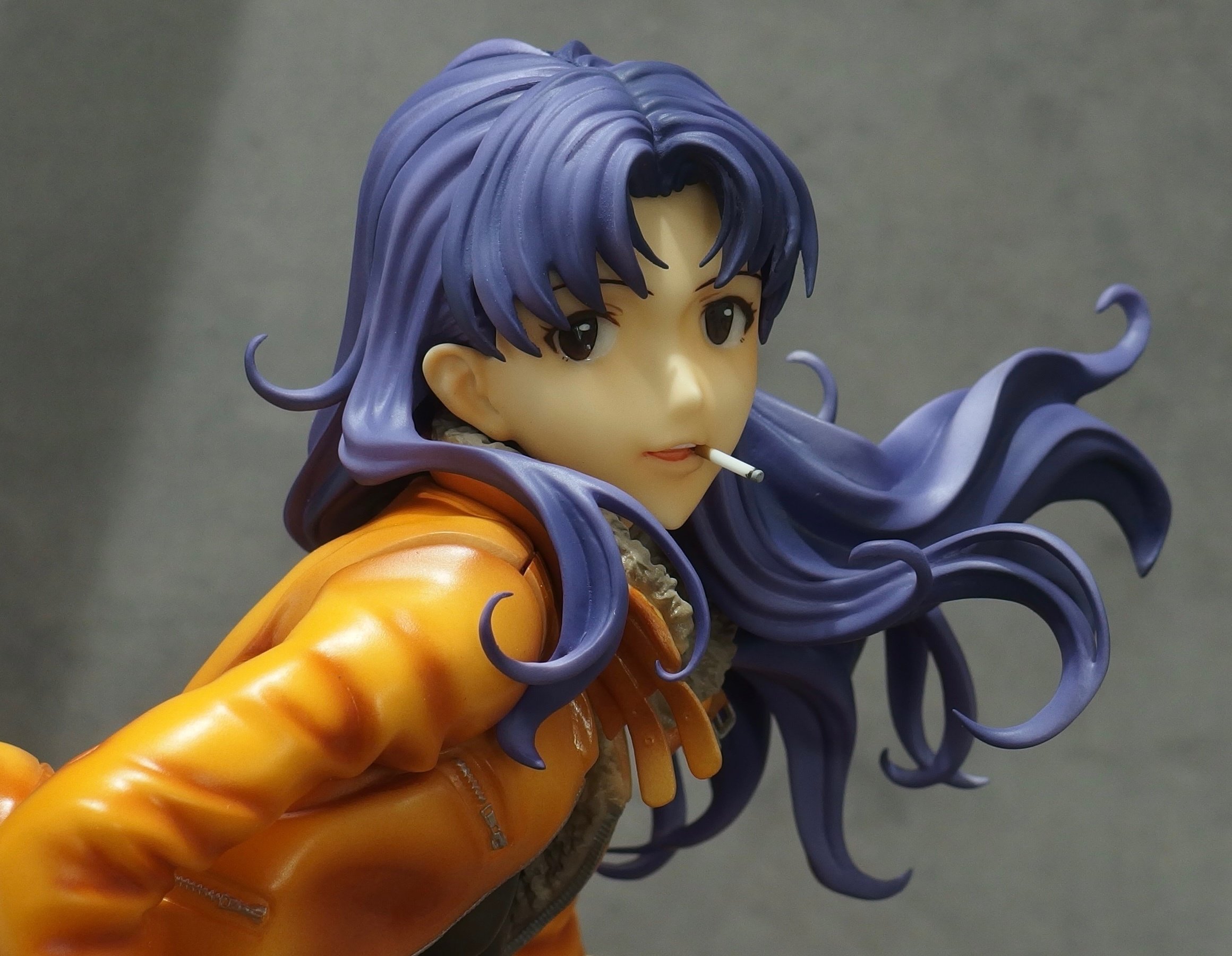 ミサトさんとバイク｜ガレージキット制作代行 けん