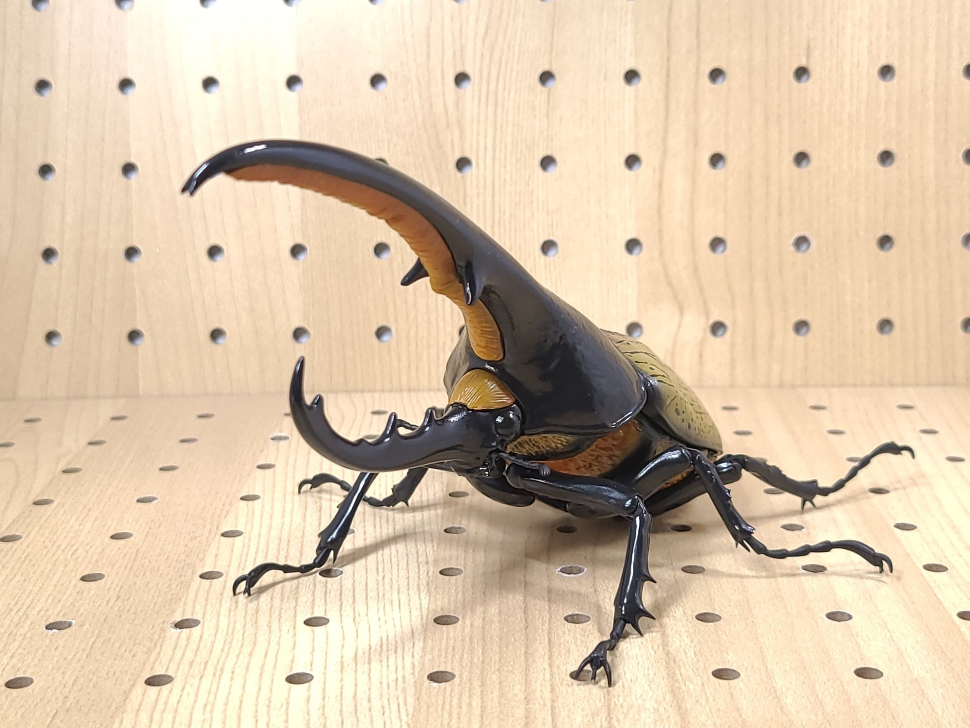 いきもの大図鑑プレミアム ヘラクレスオオカブト レビュー｜ウンウン