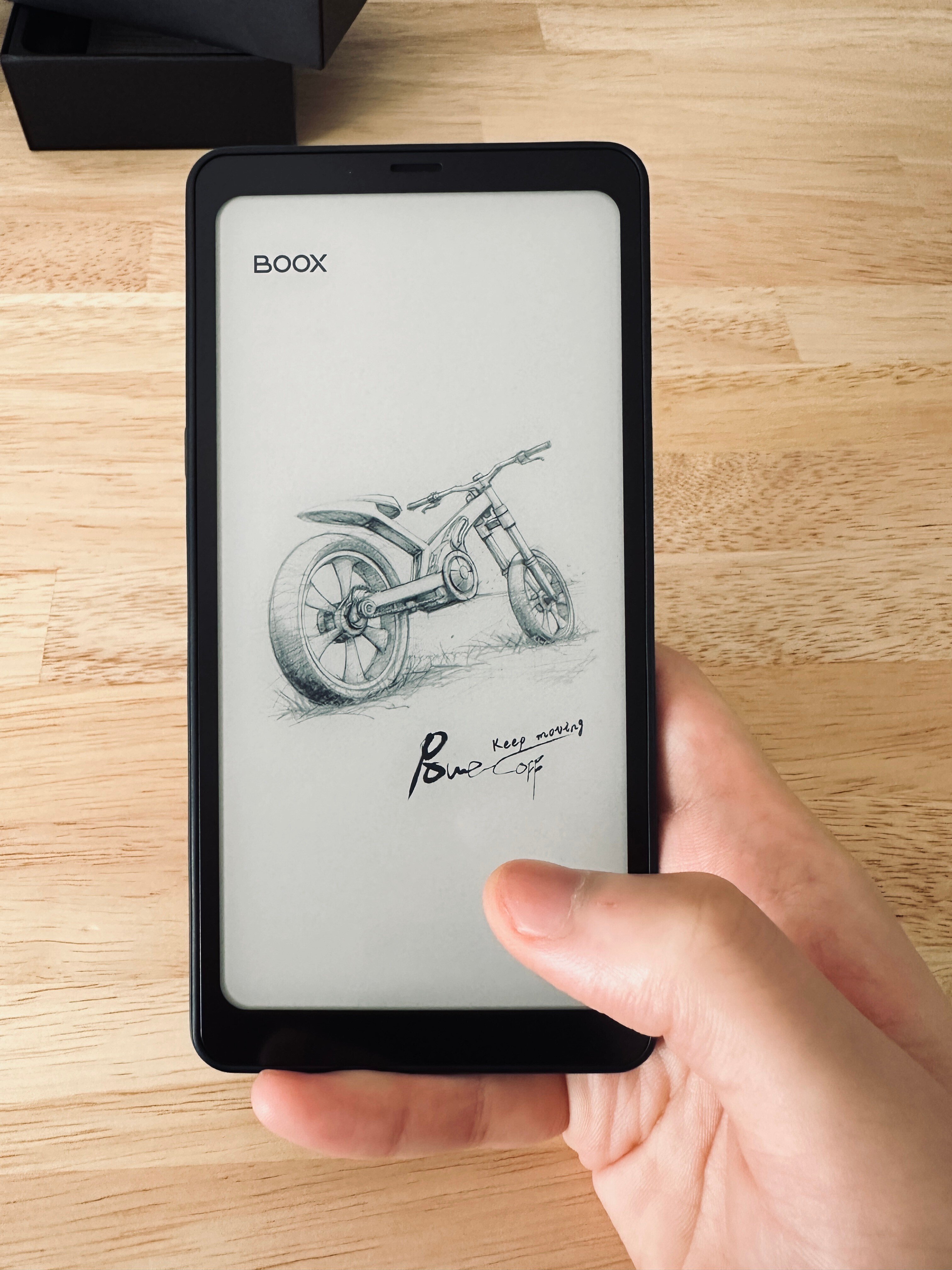 Kindleヘビーユーザーの自分が、スマホサイズの「BOOX Palma」を買って