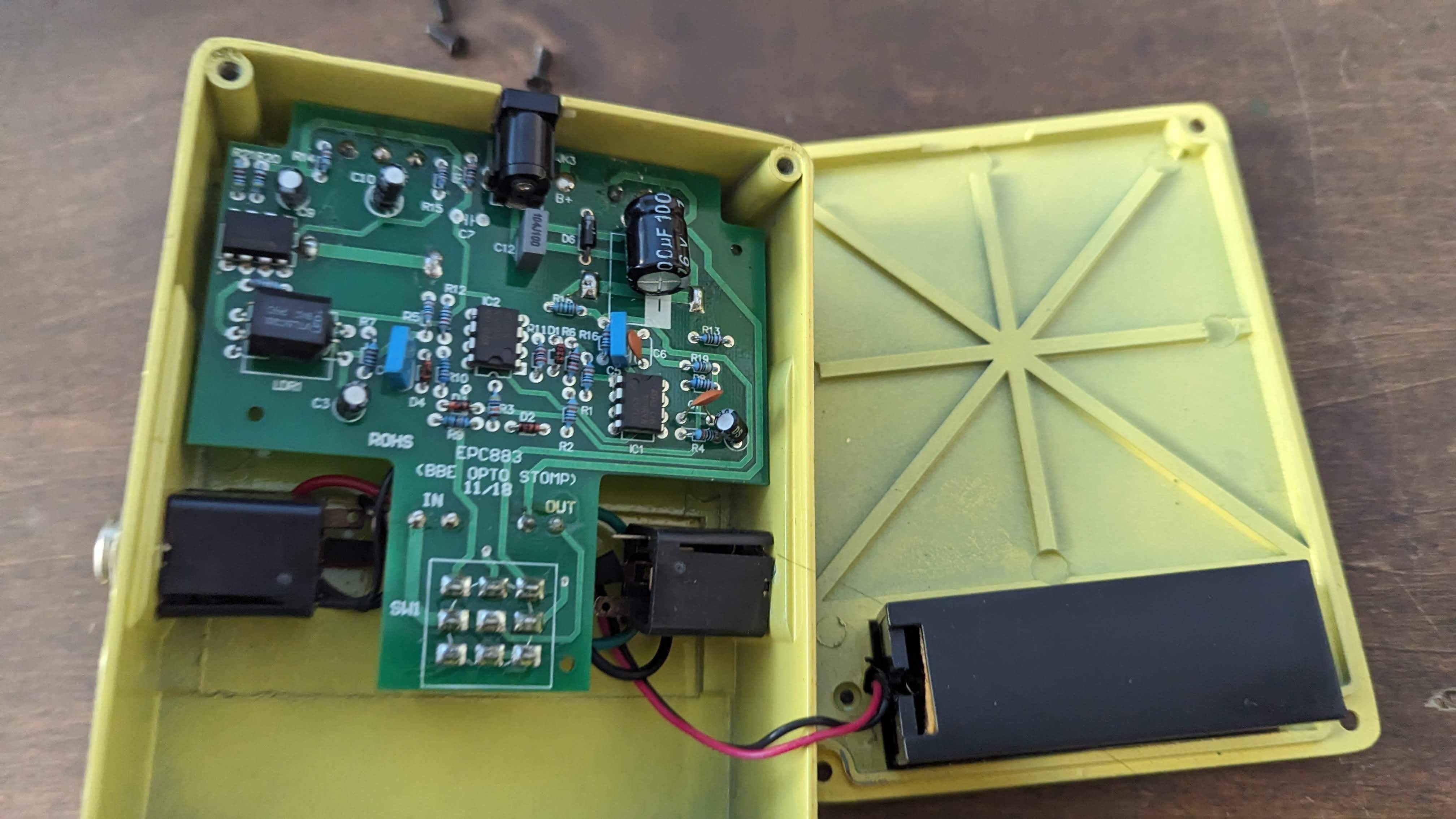 ジャンクBBE Opto Stompを修理しよう｜huaaNOTE