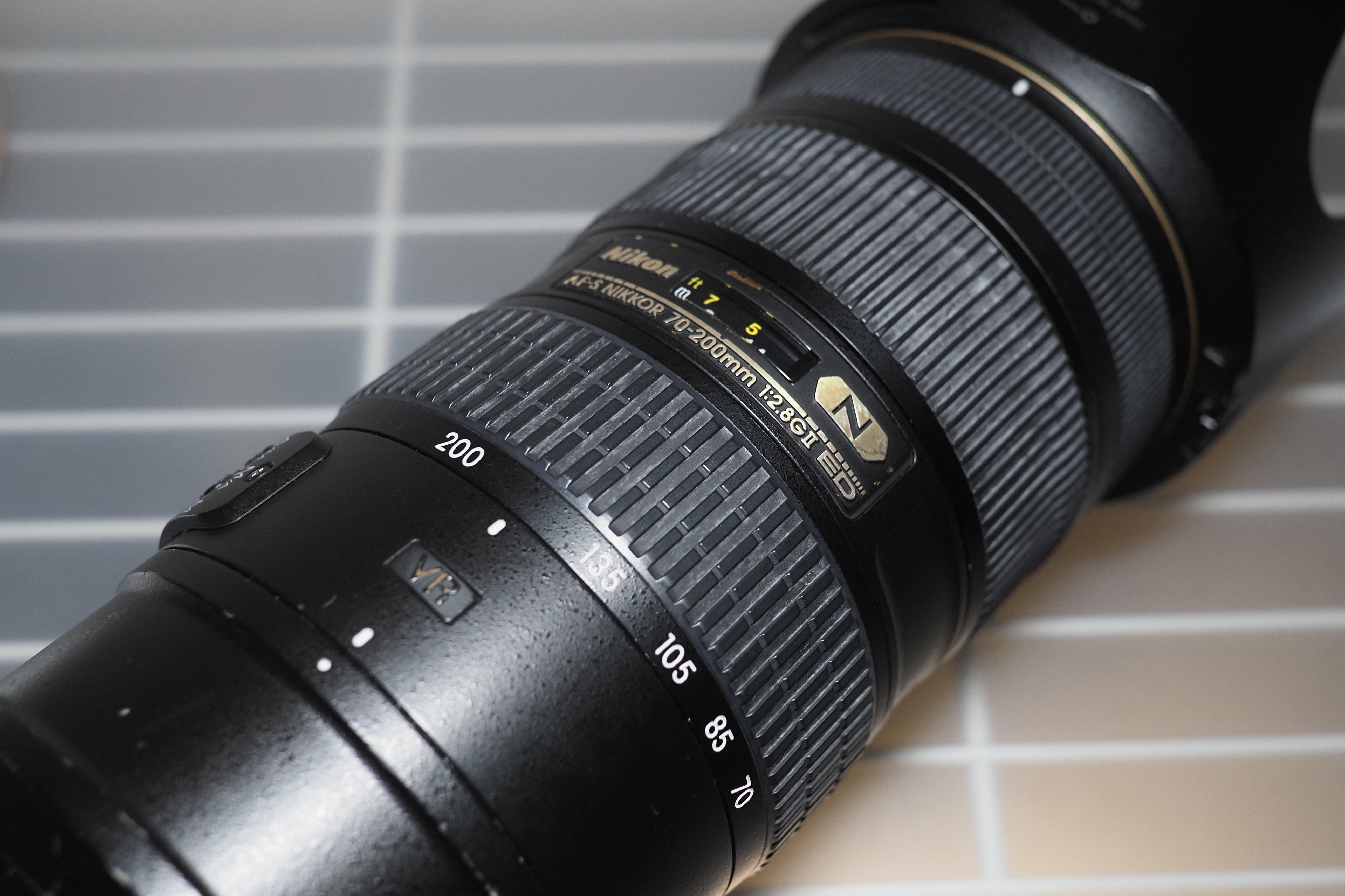 レンズレビュー】AF-S NIKKOR 70-200mm F2.8G ED VR II｜鷺