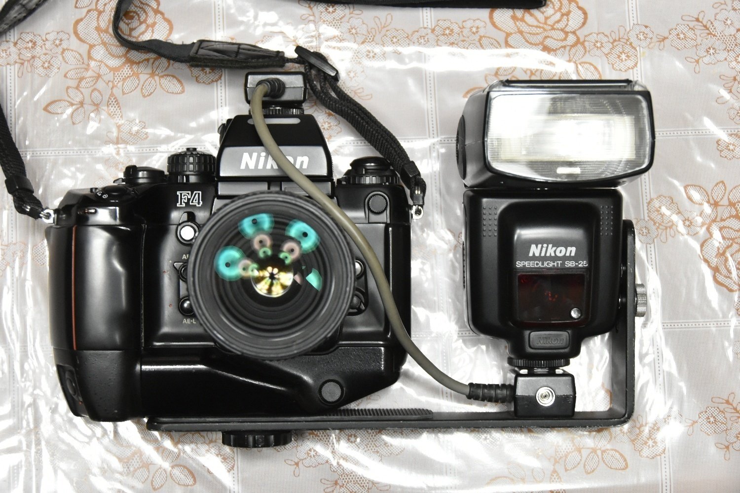 NIKONF4 スピードライト24と26 Eスクリーン NIKONF4 スピードライト24