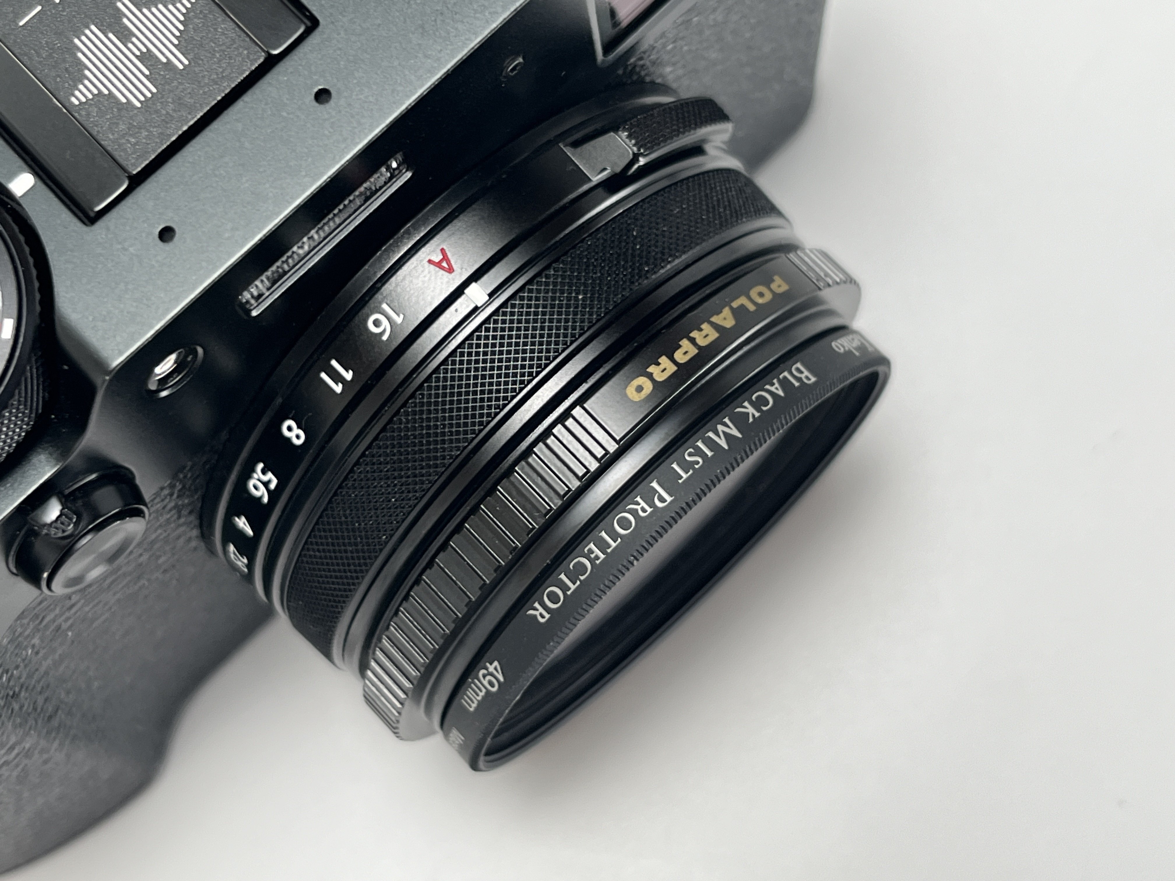 X100VIに常用できるブラックミストプロテクターを付けてみた話｜KuroBox