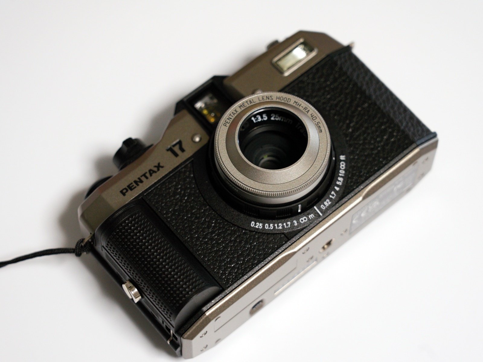 11．蘇ったフィルムカメラ PENTAX17＜カメラ＞｜神成