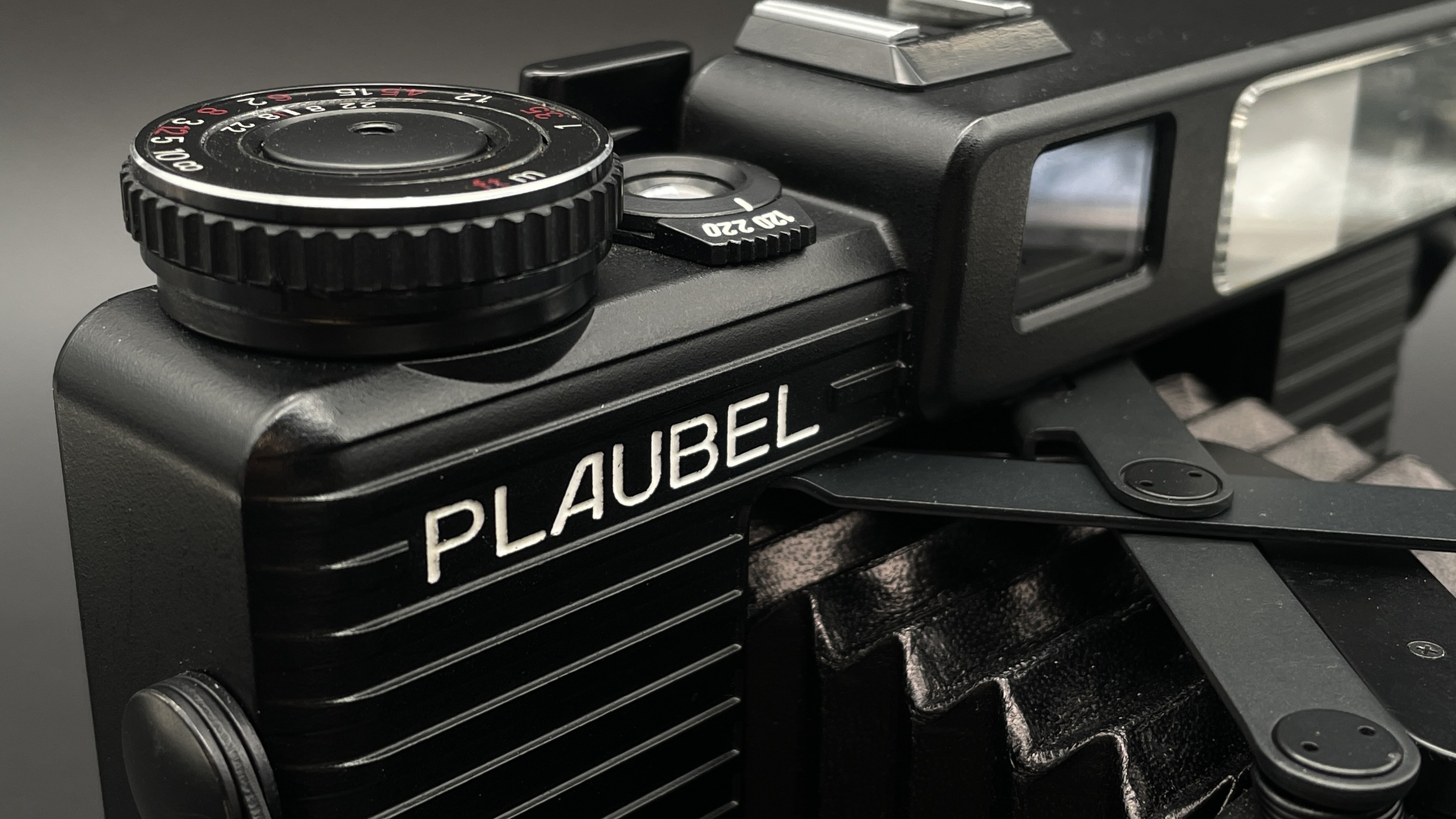 PLAUBEL MAKINA 670は最高｜MOJA MOJA