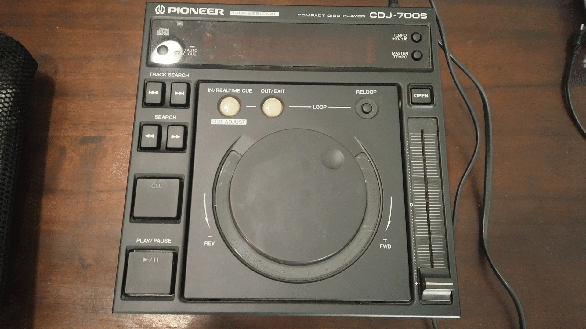 意外と簡単】PIONEER CDJ-700S ピックアップレンズ交換の仕方
