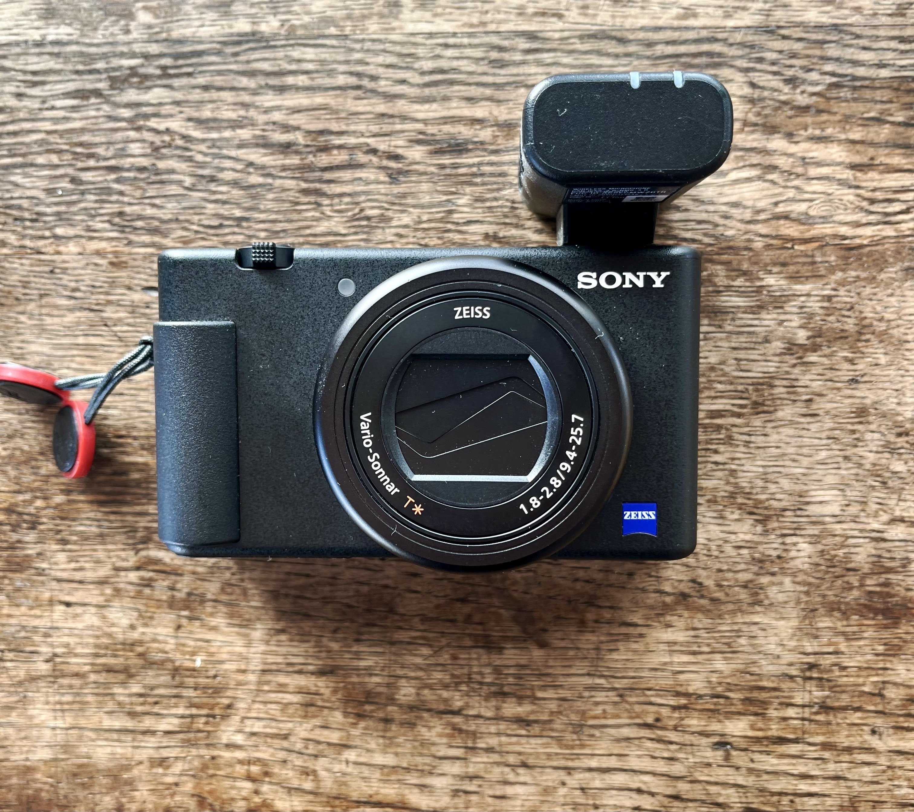 2025年でも唯一無二。ZV-1の魅力を伝えたい。｜kenji sato