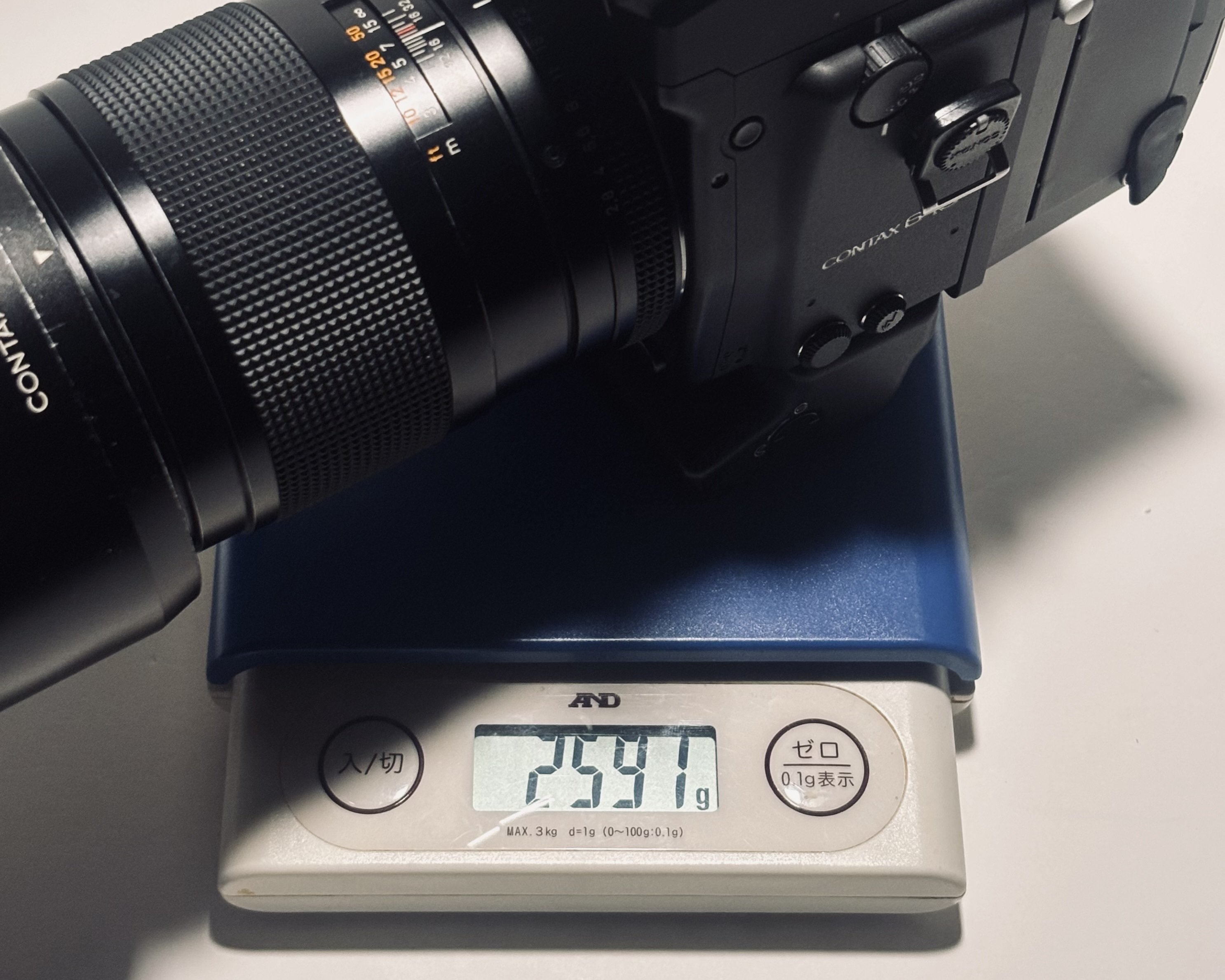 CONTAX645にウエストレベルファインダーを付けて思うこと｜Takumi Ikeda