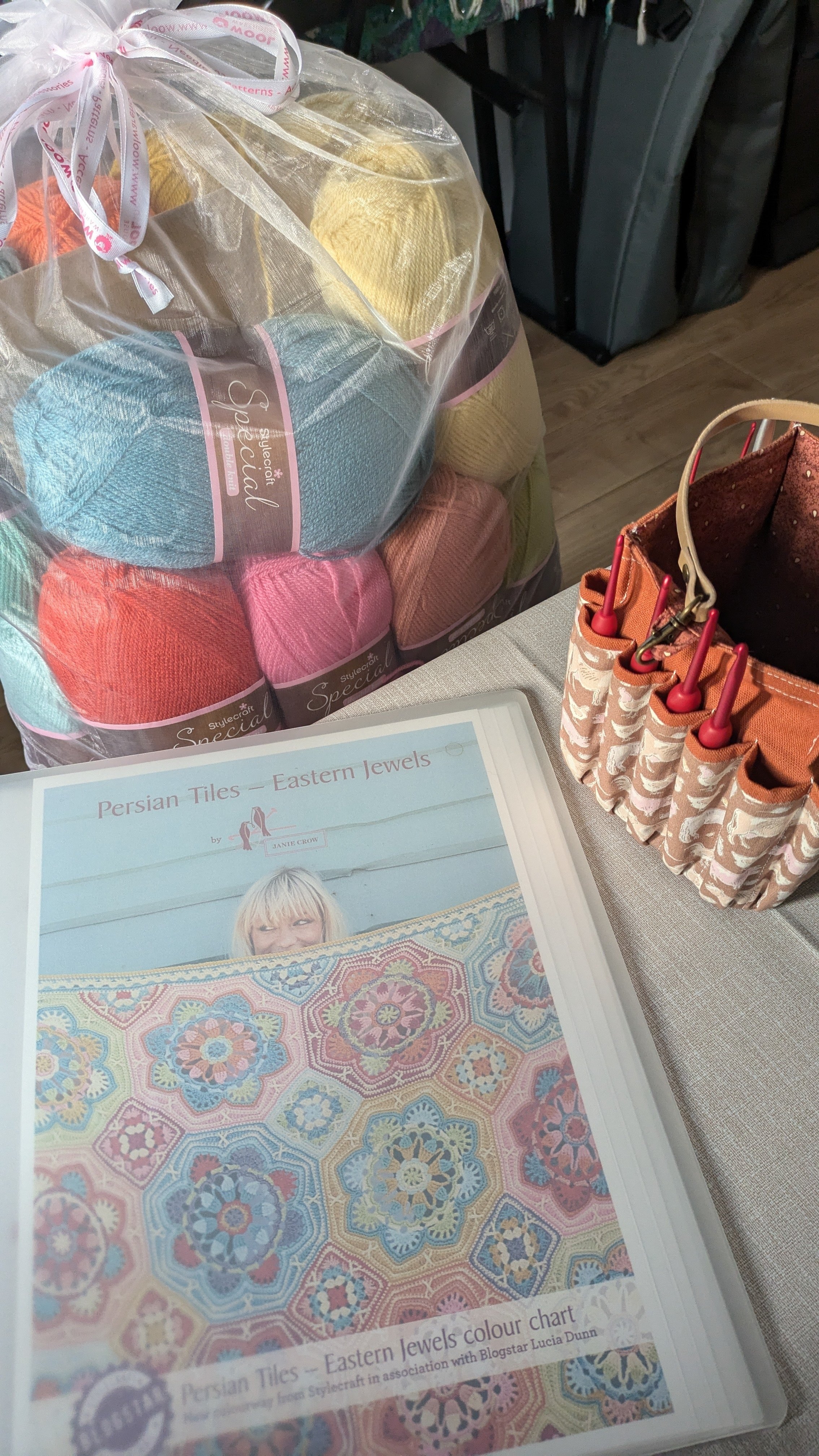 ペルシアンタイルブランケットを編む①｜あき