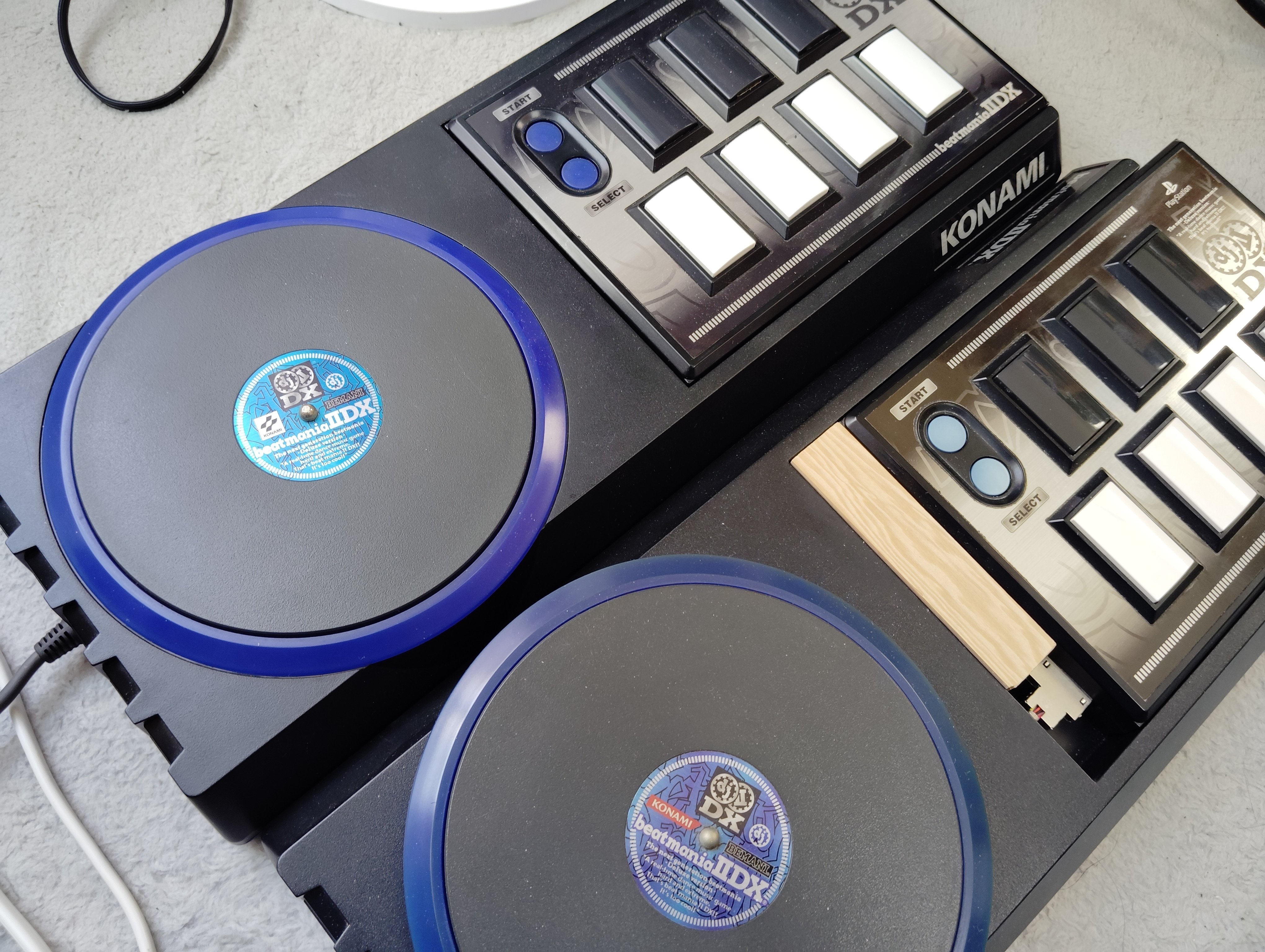 令和7年にもなってPS2用IIDX専コンを改造した話 その1(鍵盤離し・皿