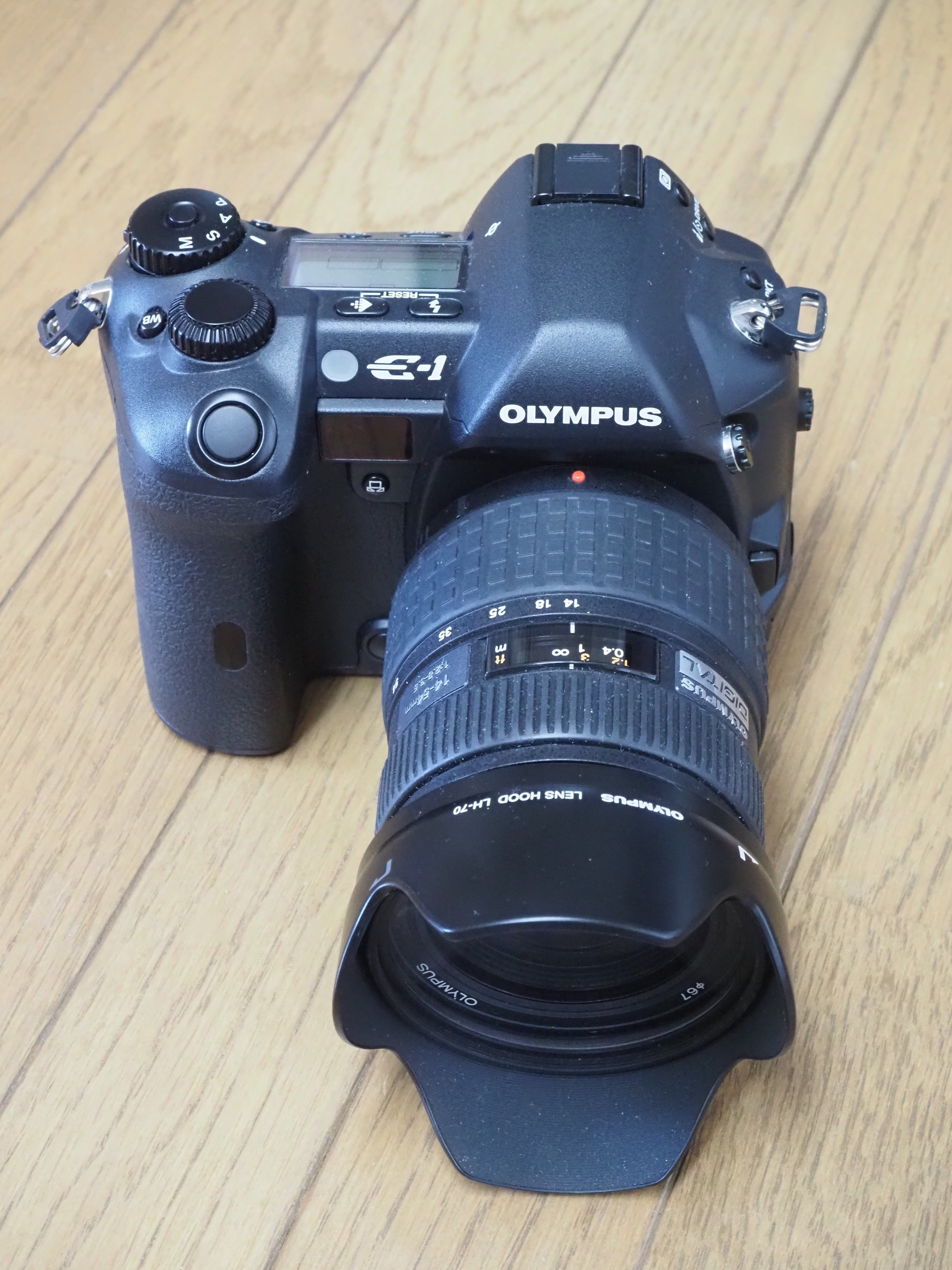 E-1登場｜cherubino