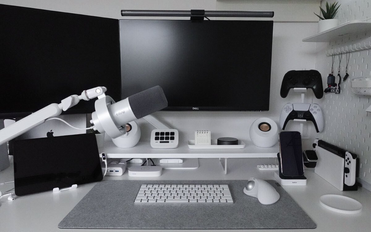 白アイテム好きが選ぶデスク環境におすすめの白アイテム5選！！と