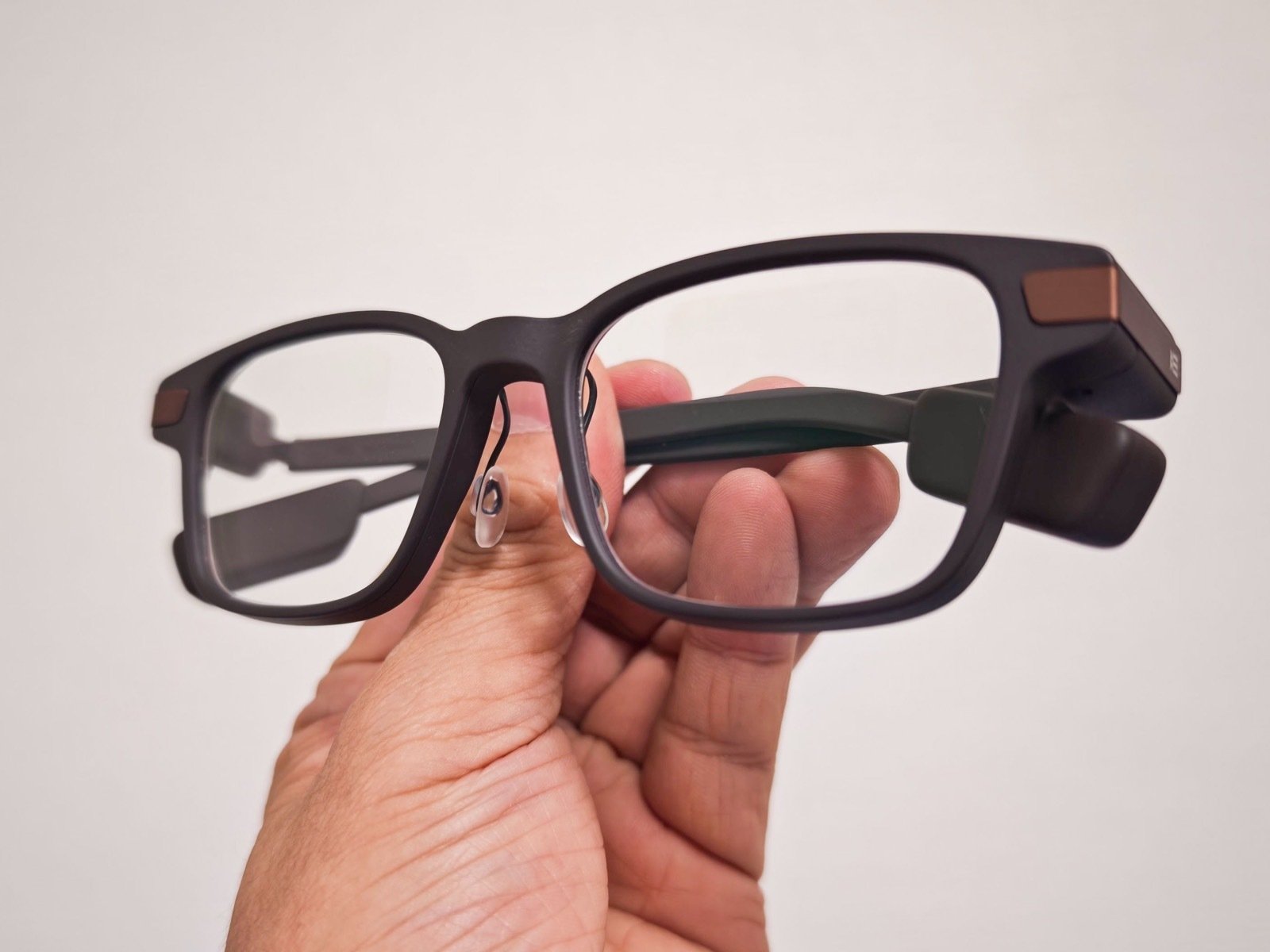 情報系スマートグラス「Even G1」を試す｜西田宗千佳