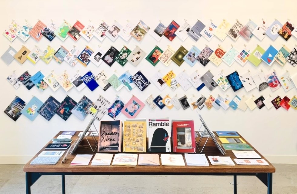 ZINE専門店“MOUNT ZINE”にて、作品集「おやすみなさいの時間に」の販売