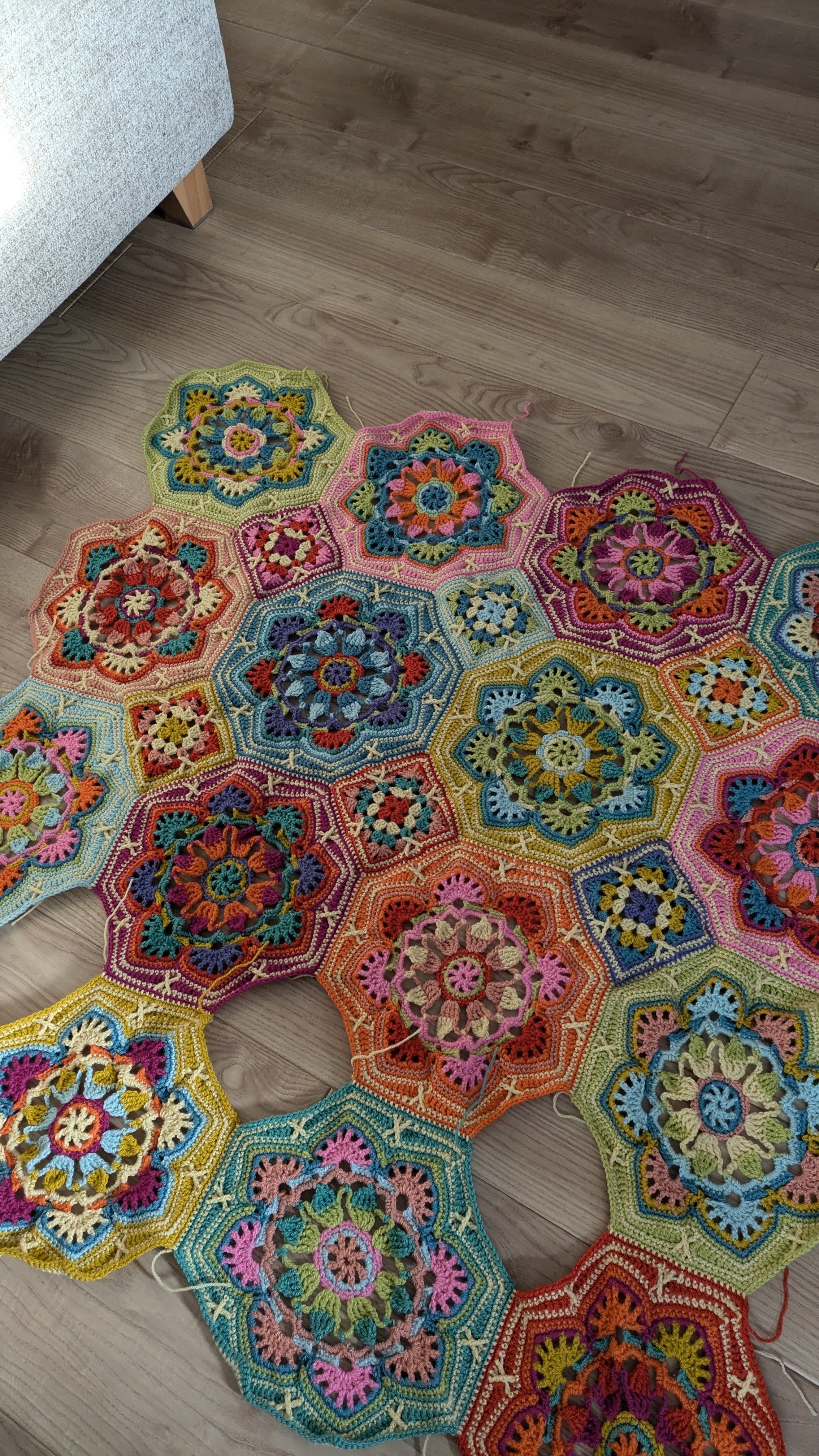 ペルシアンタイルブランケットを編む③＋春夏に編んだものたち｜あき