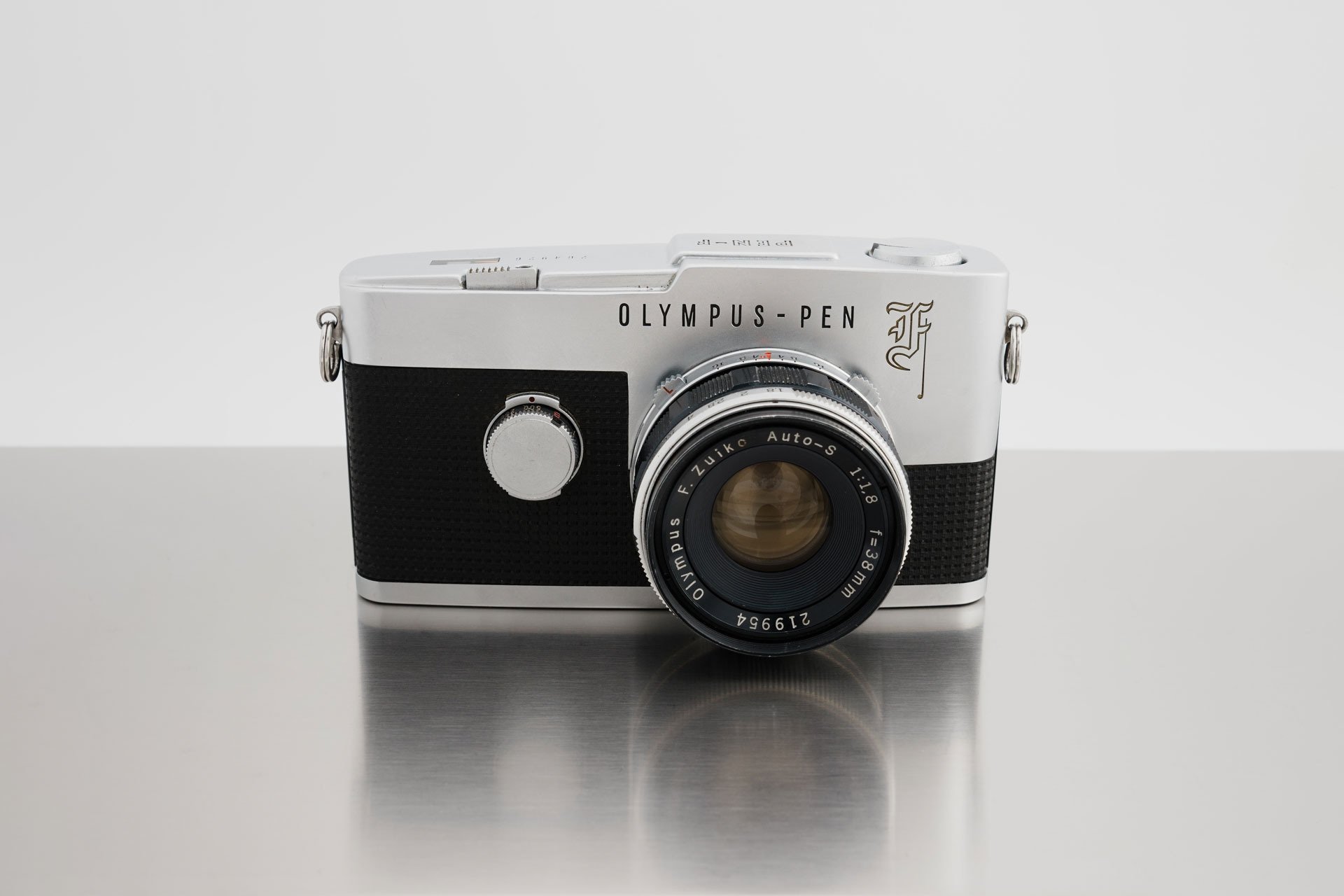 C6713】OLYMPUS PEN-F(ボディのみ）フィルムカメラ フィルムカメラ風の