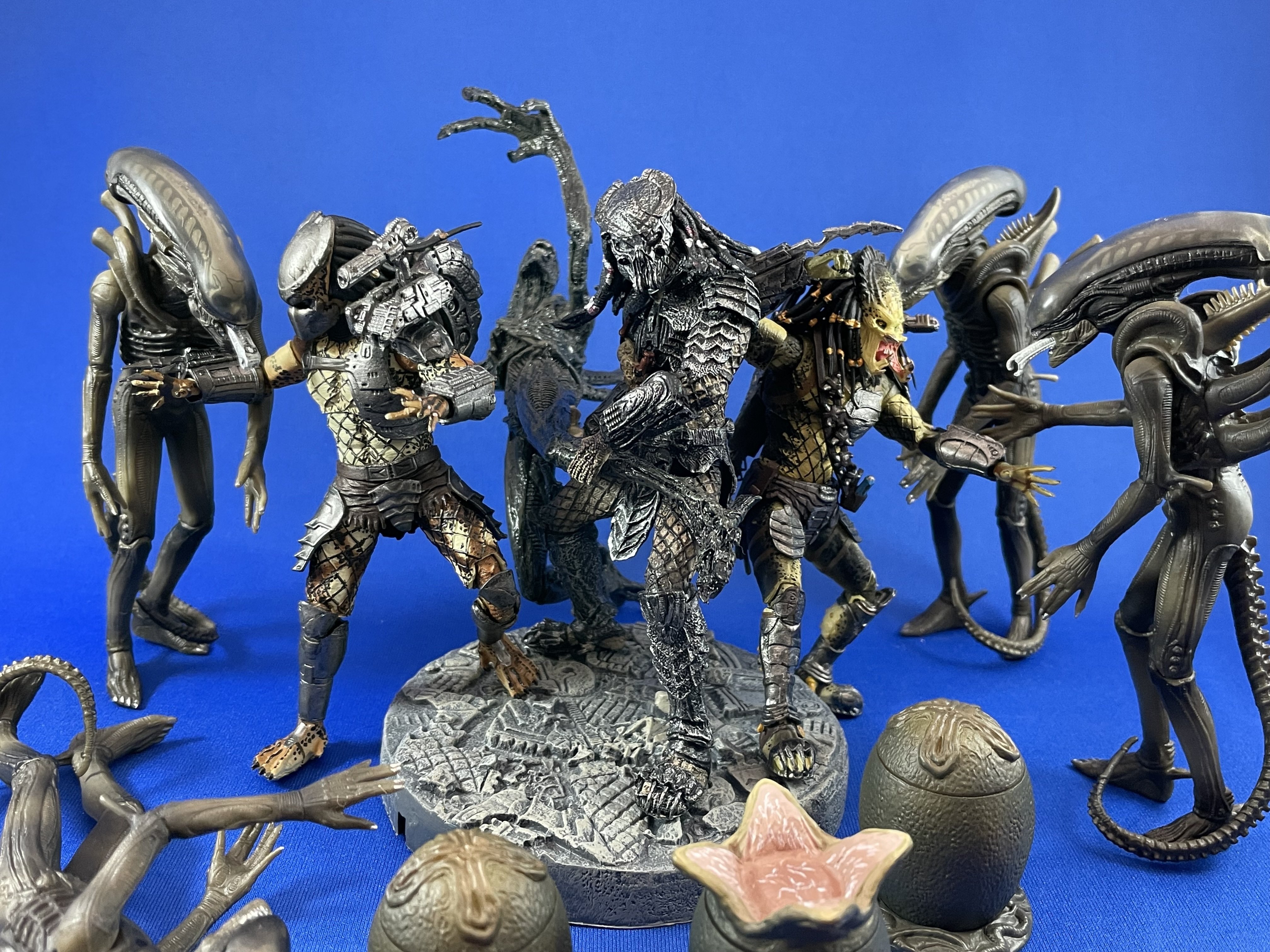 エイリアンをぶん投げろ！プレデター！】Mcfarlane Toys AVP Playsets