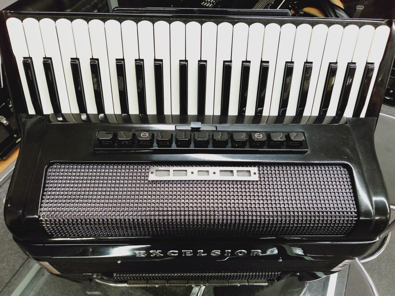 綺麗に保管された美品、EXCELSIOR400.41鍵120べース443hz 綺麗に保管