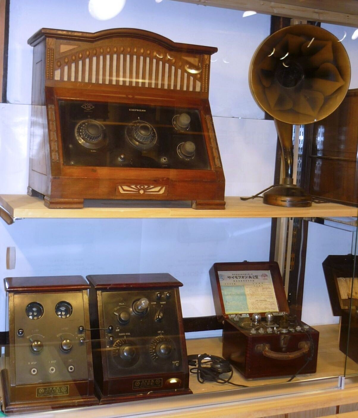 100年前のラジオ「古典ラジオの世界」展｜日本ラジオ博物館