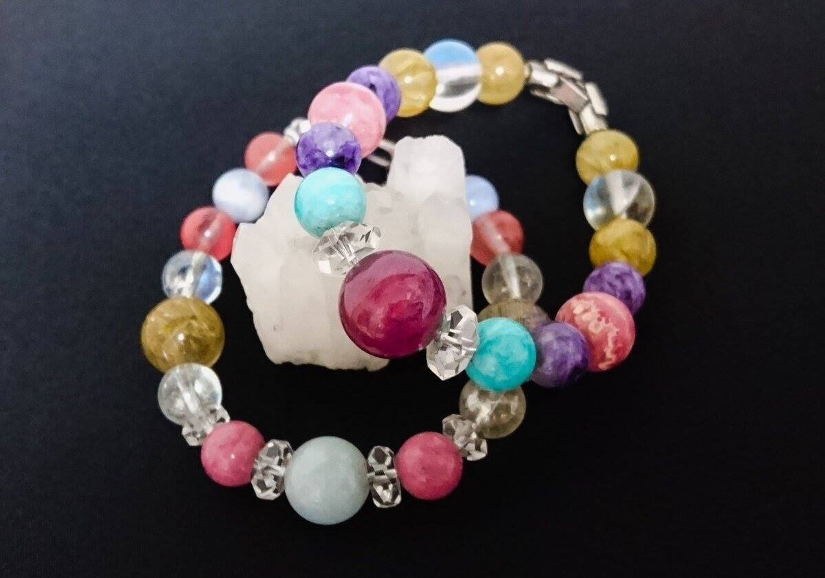 上野のヤマサンでパワーストーンブレスレット｜ねっこ