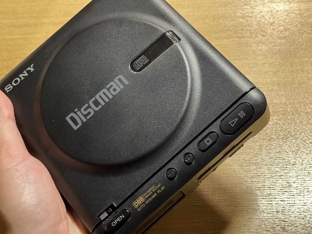 SONY Discman D-22 DBB搭載 CDプレーヤー 箱あり SONY Discman D-22