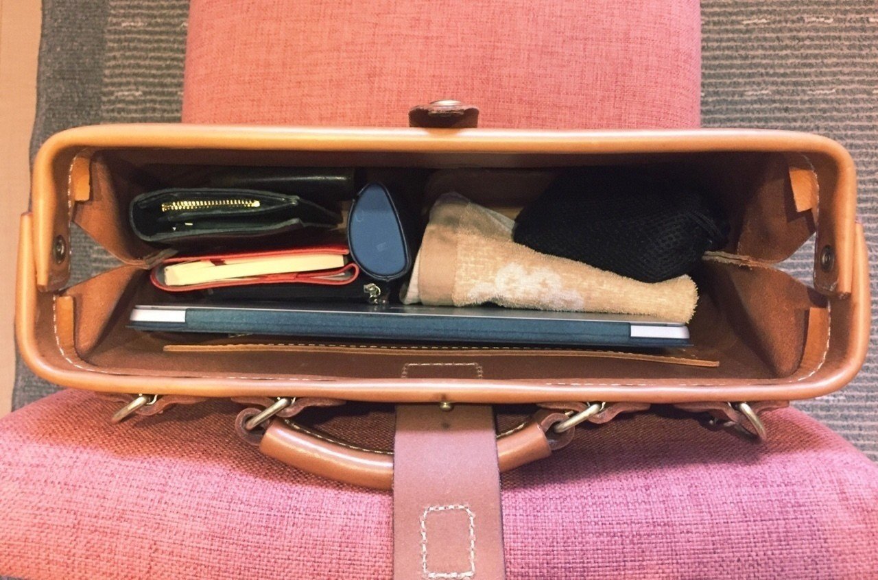 HERZ herz ソフトダルスバック 盤面に樹脂版を入れた3wayソフトダレス