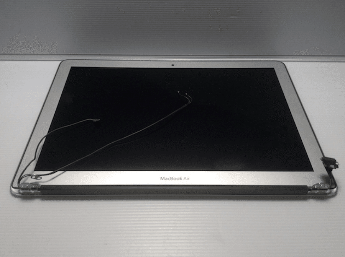 MacBookAir13.3 2017 A1466液晶交換｜NaoAkimoto!