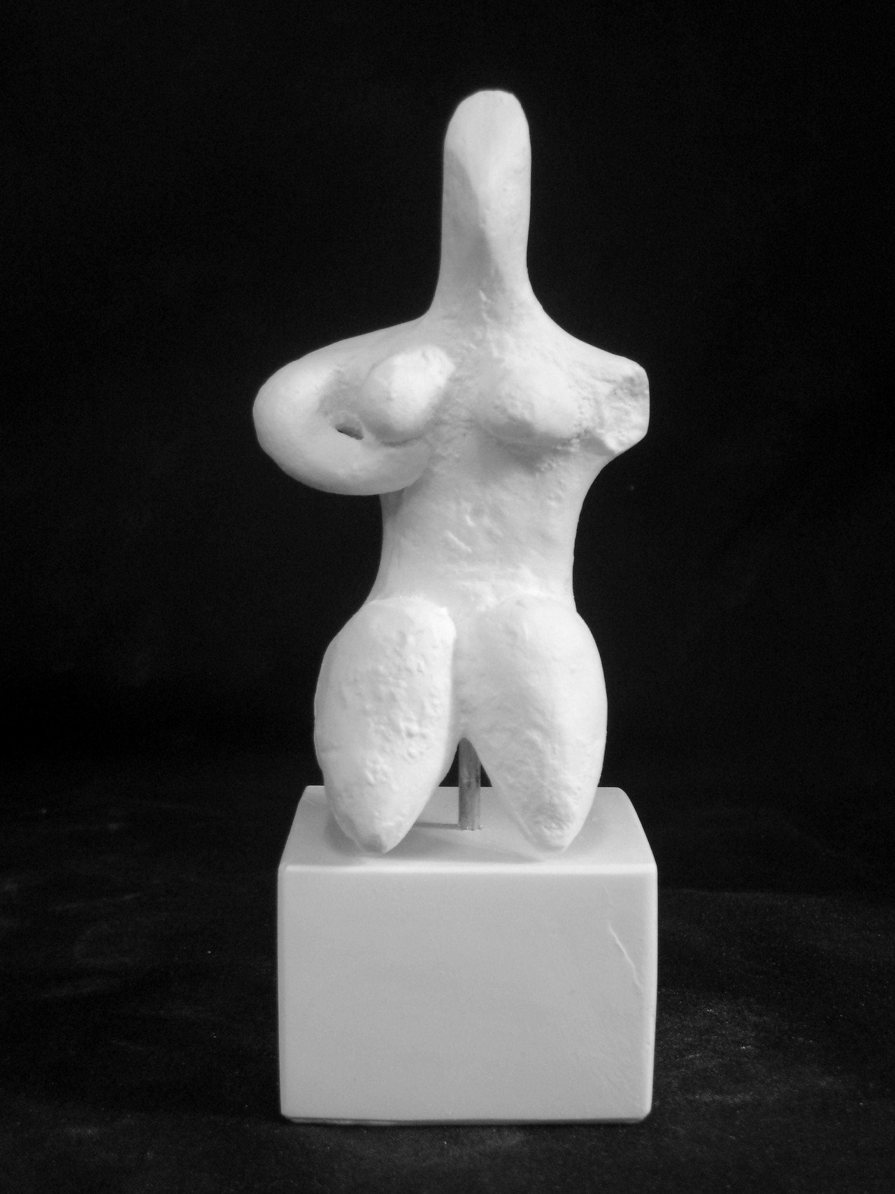 A-384 キュクラデスの裸婦小像｜石膏像ドットコム（脇本）