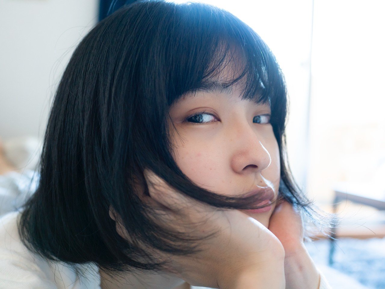 少 女 礼 讃 ｜#47｜見つめる｜769-780｜青山裕企