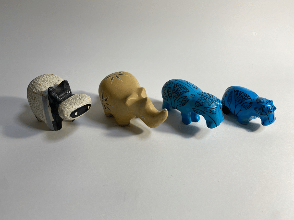 メトロポリタンのマスコットウイリアムのオブジェ メトロポリタンの