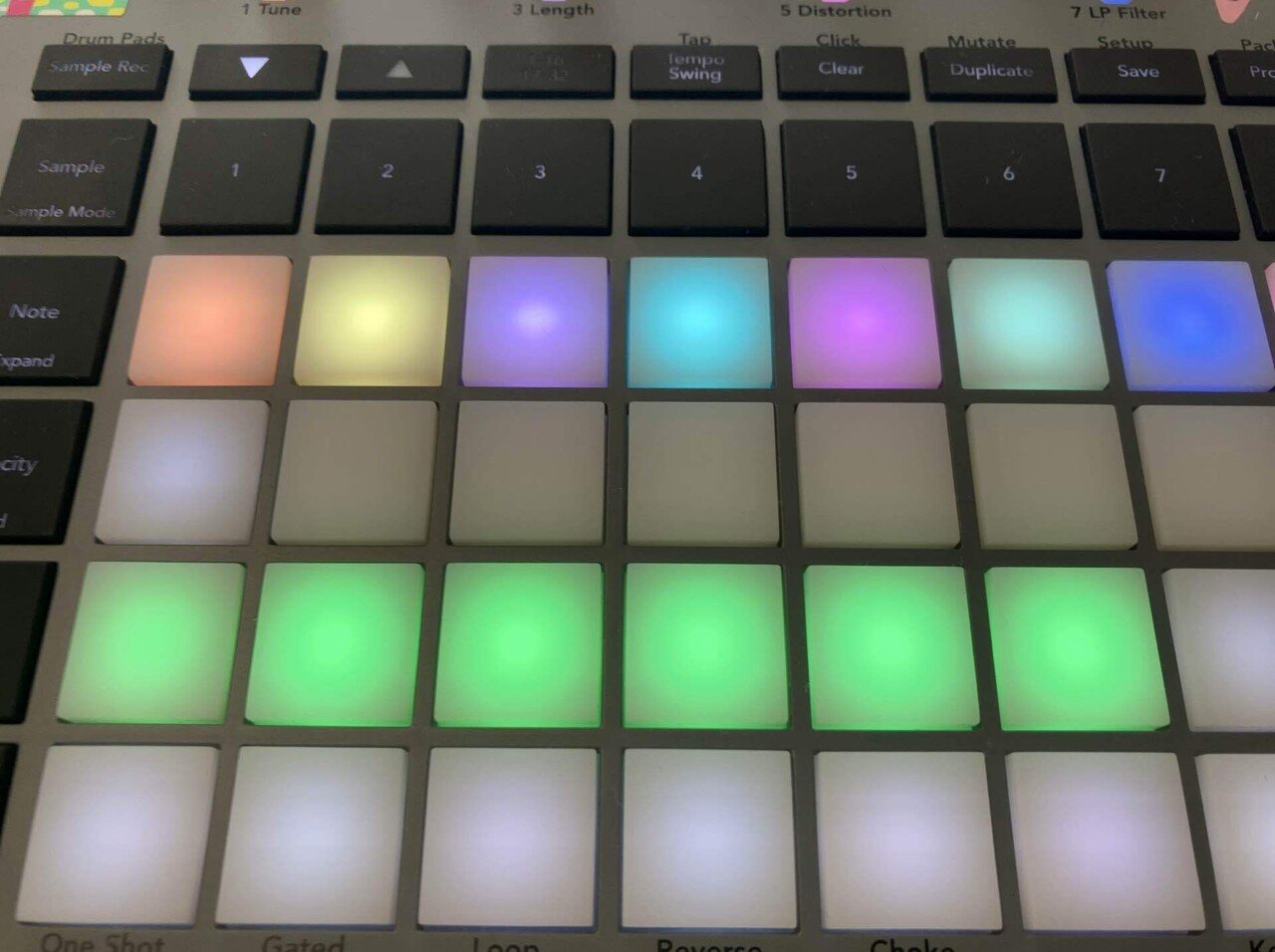 直感的にビートが作れるサンプラー、circuit rhythmの魅力について