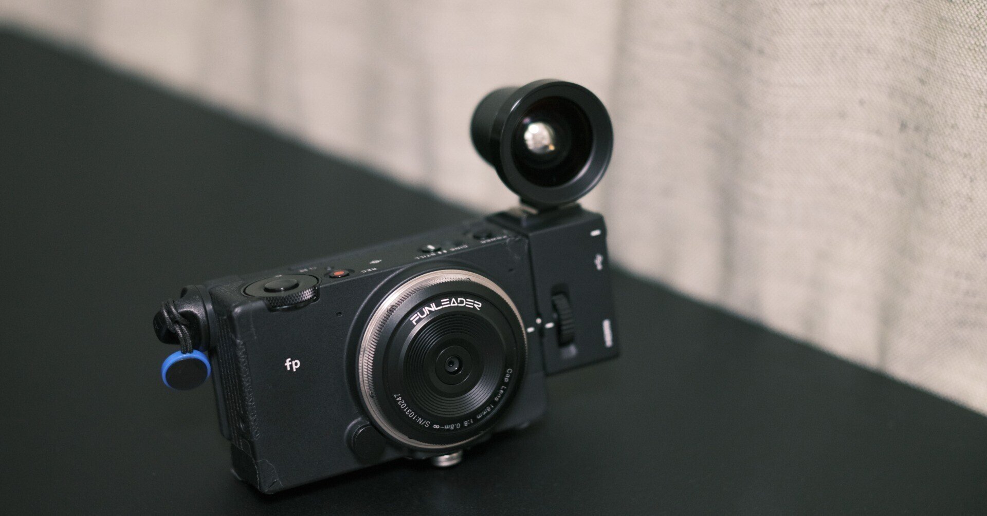 レビュー】SIGMA dp0 Quattro用ファインダー VF-51｜プラナリア