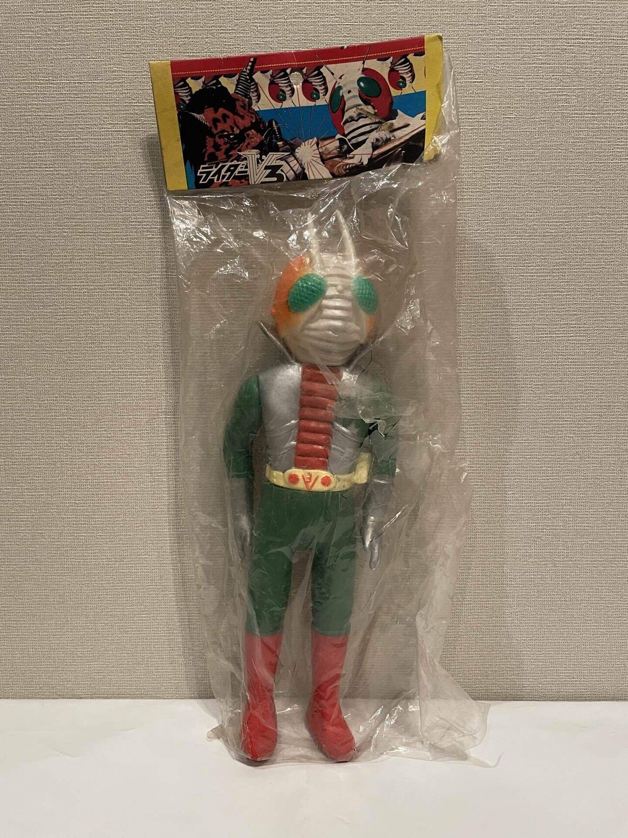 イジリー岡田の【ソフビひとり語り】仮面ライダーV3！ パチソフビ