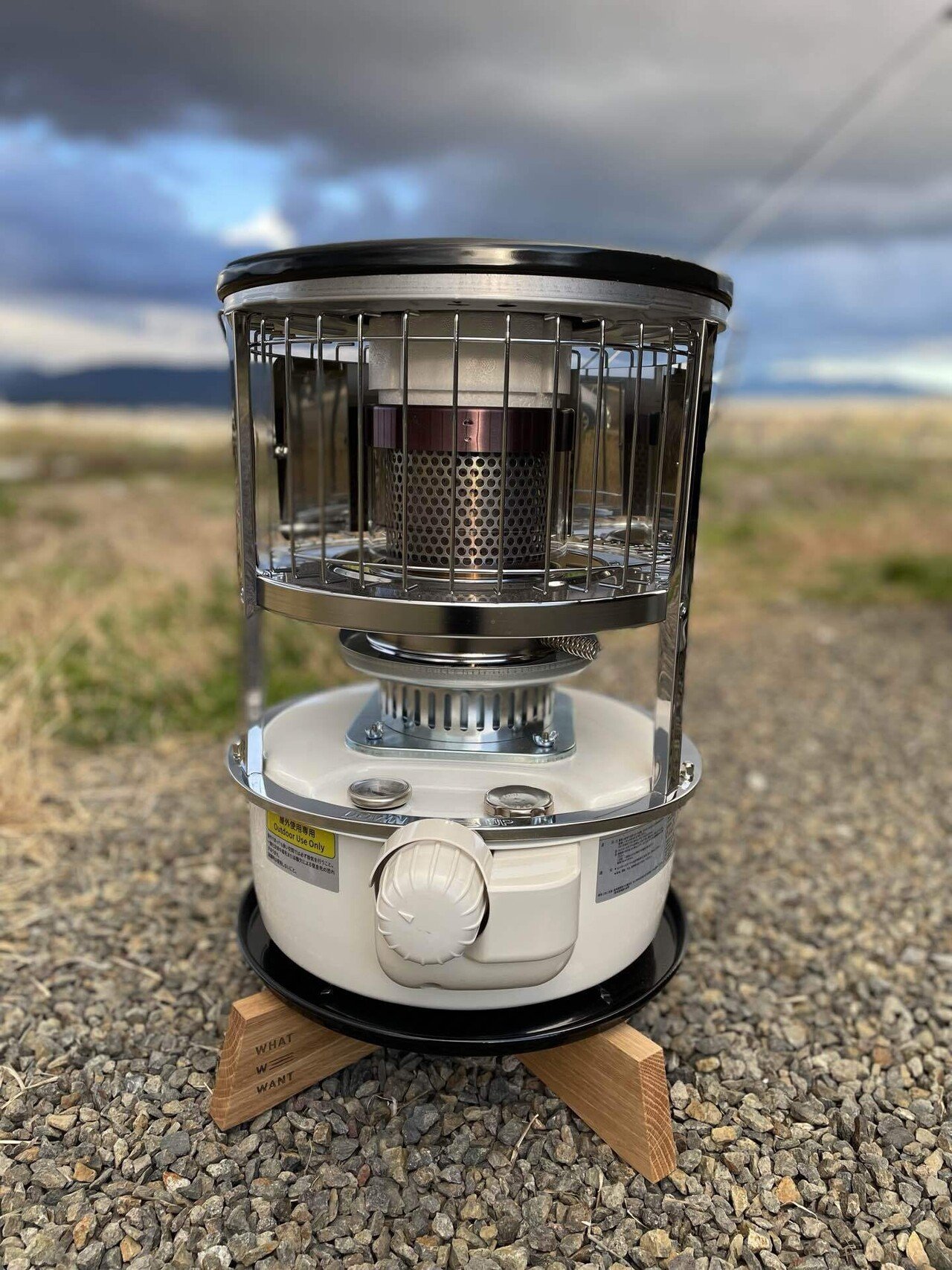 ギア紹介#14〕 PASECO(パセコ) 対流形石油ストーブ｜めがねCAMP