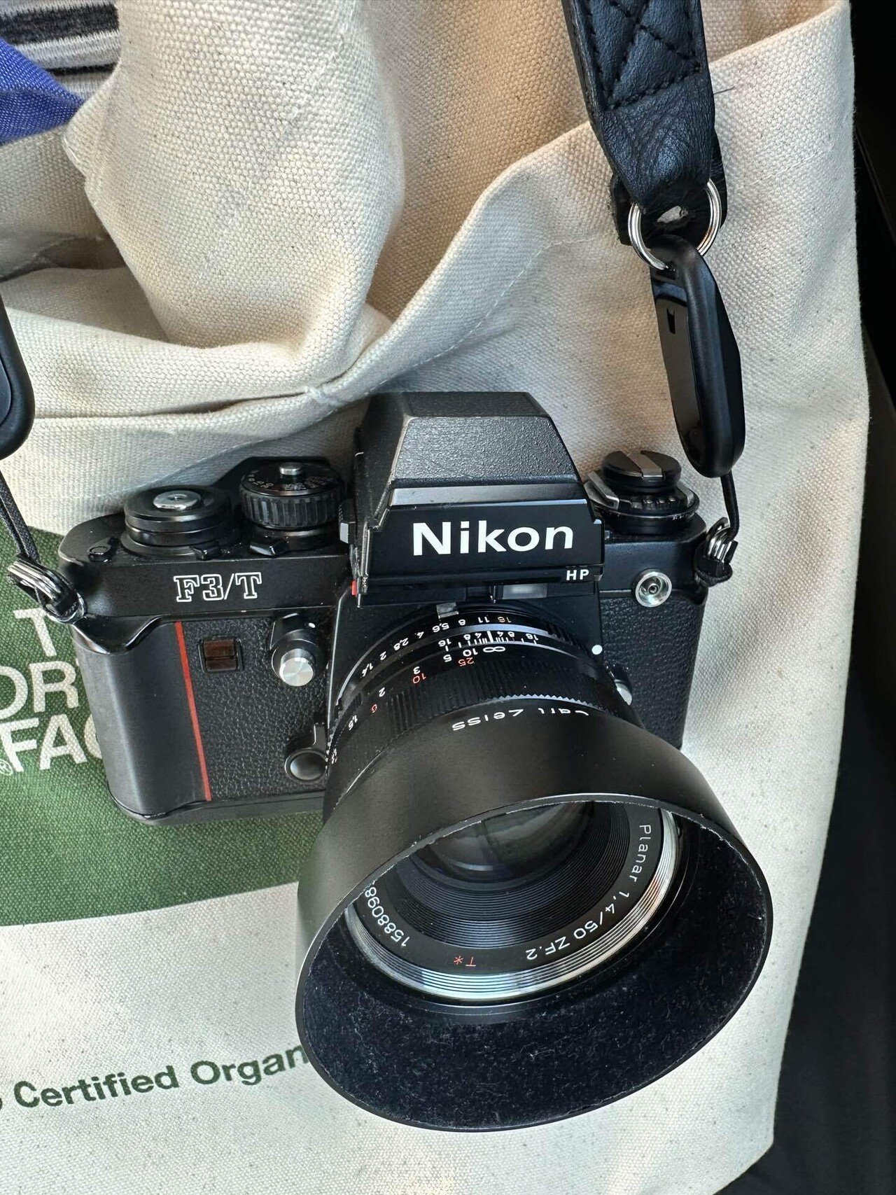 Nikon F3/T + Carl Zeiss Planar 50mmf1.4｜So🇯🇵