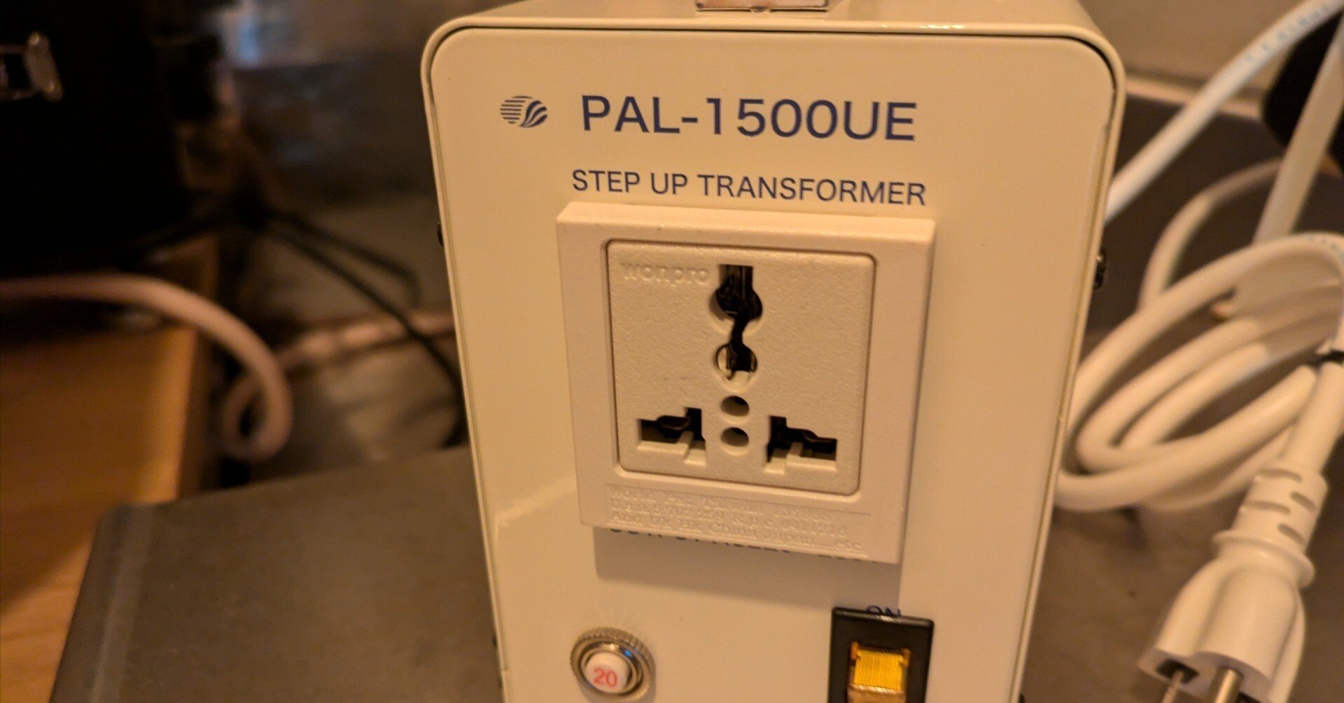 SWALLOW PAL-1500UE 昇圧トランス1500VA 国産 箱あり SWALLOW PAL