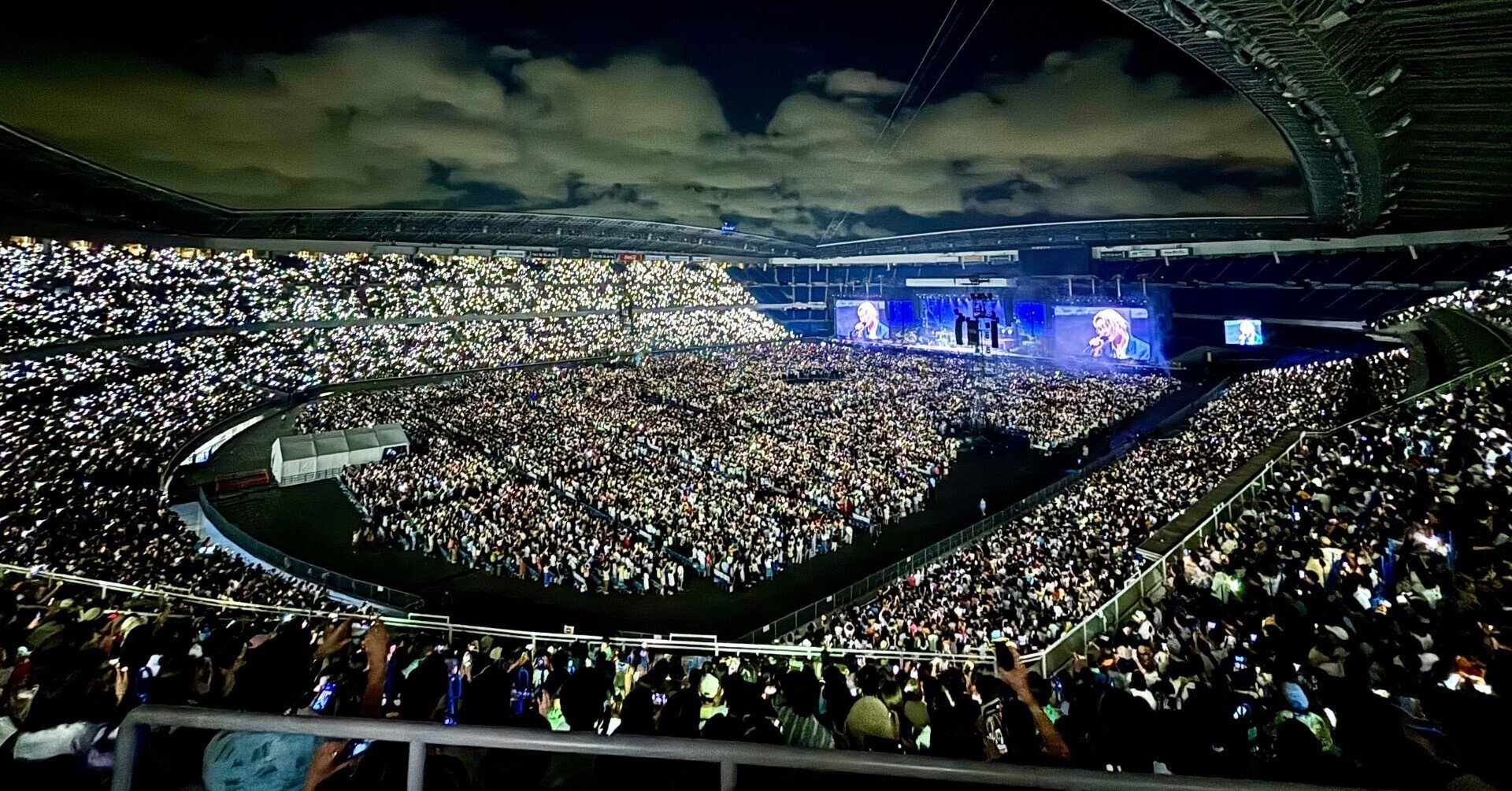 🌈日産スタジアムLIVE“Feelin' Go(o)d”🌈｜honeycome