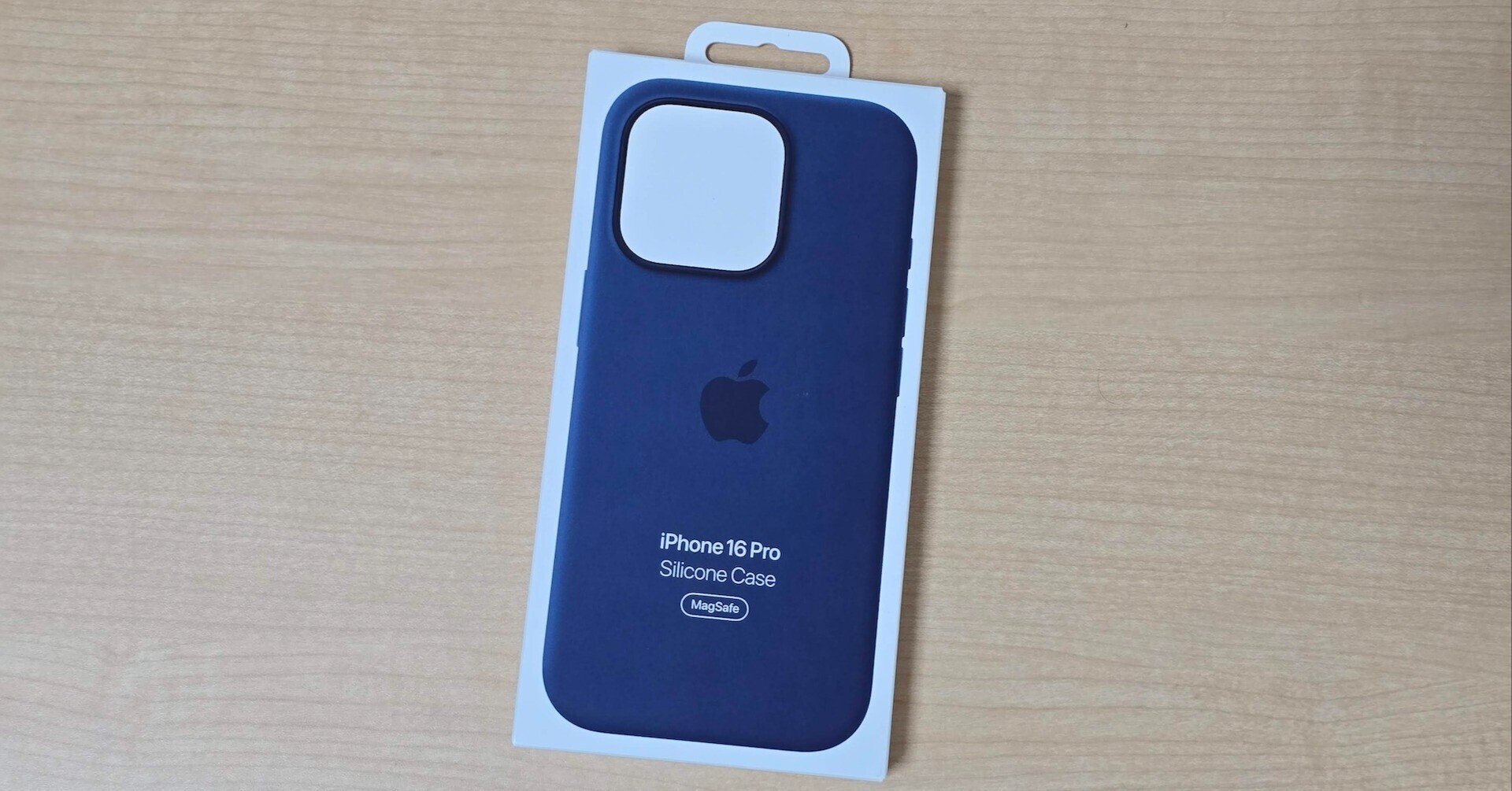 iPhone16 ProのApple純正ケースを購入。｜スマガジ。iPhone、スマホ