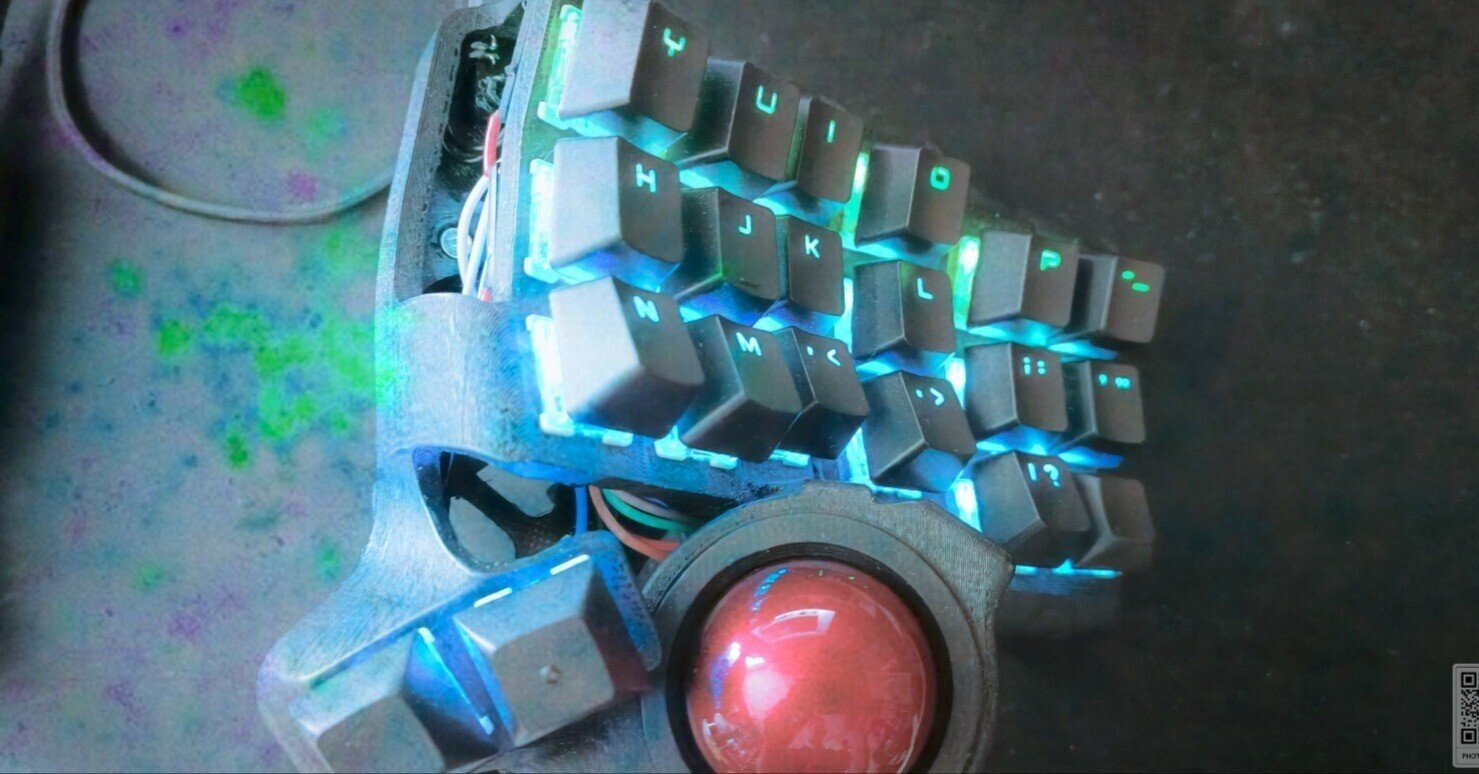 自作キーボード Charybdis Mini】 テンティングを試す｜punyoon