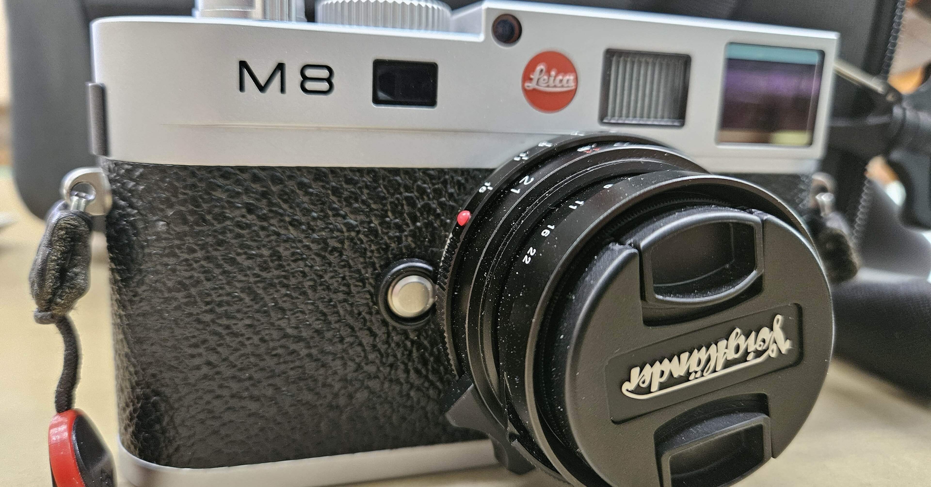 Leica M8.2 ｜綾悠宇（MehrLicht!）